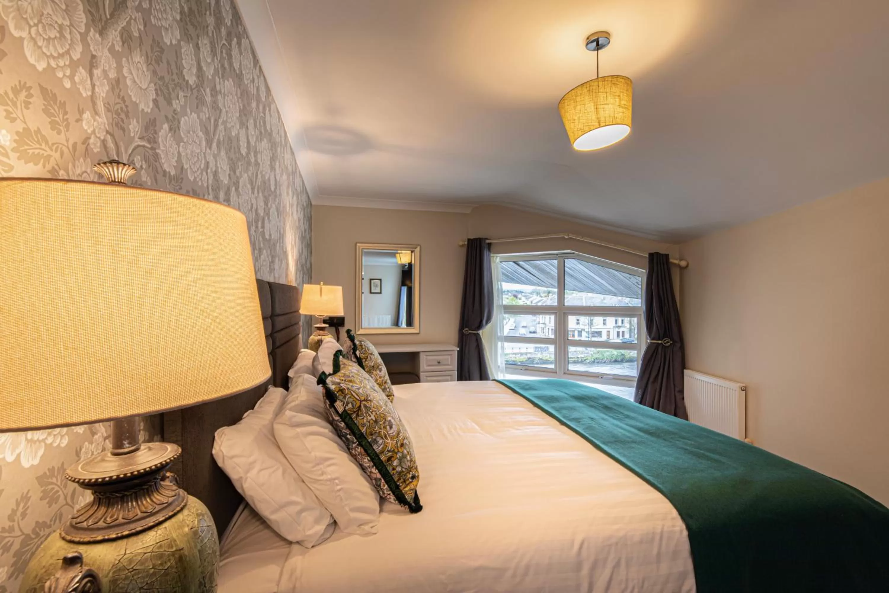 Bedroom, Bed in Ballina Manor Hotel