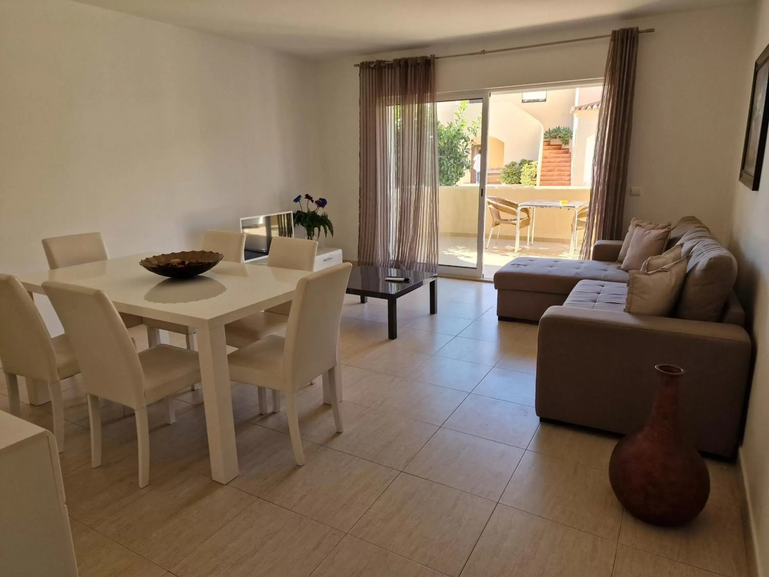 Dining area, Seating Area in Apartamentos Mar-Sol Villas