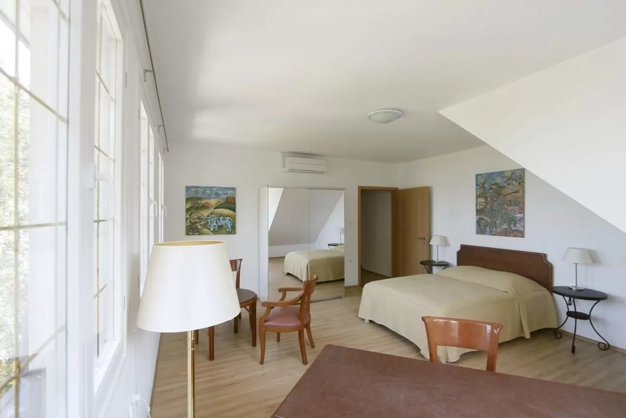 Superior Family Room with Lake View (4 Adults + 2 Children) in Partvilla Balatonboglar