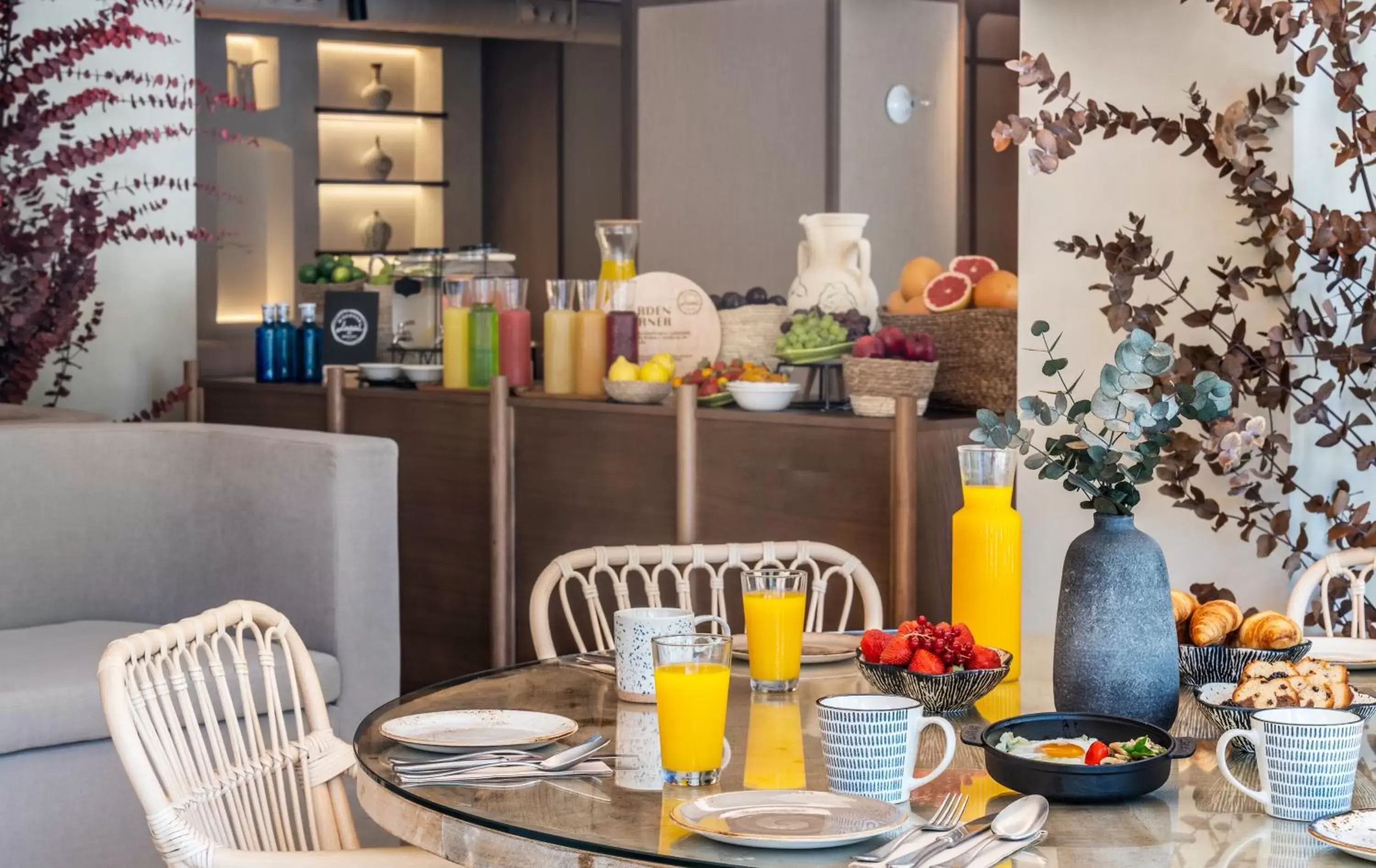 Buffet breakfast, Restaurant/Places to Eat in Mercure Benidorm