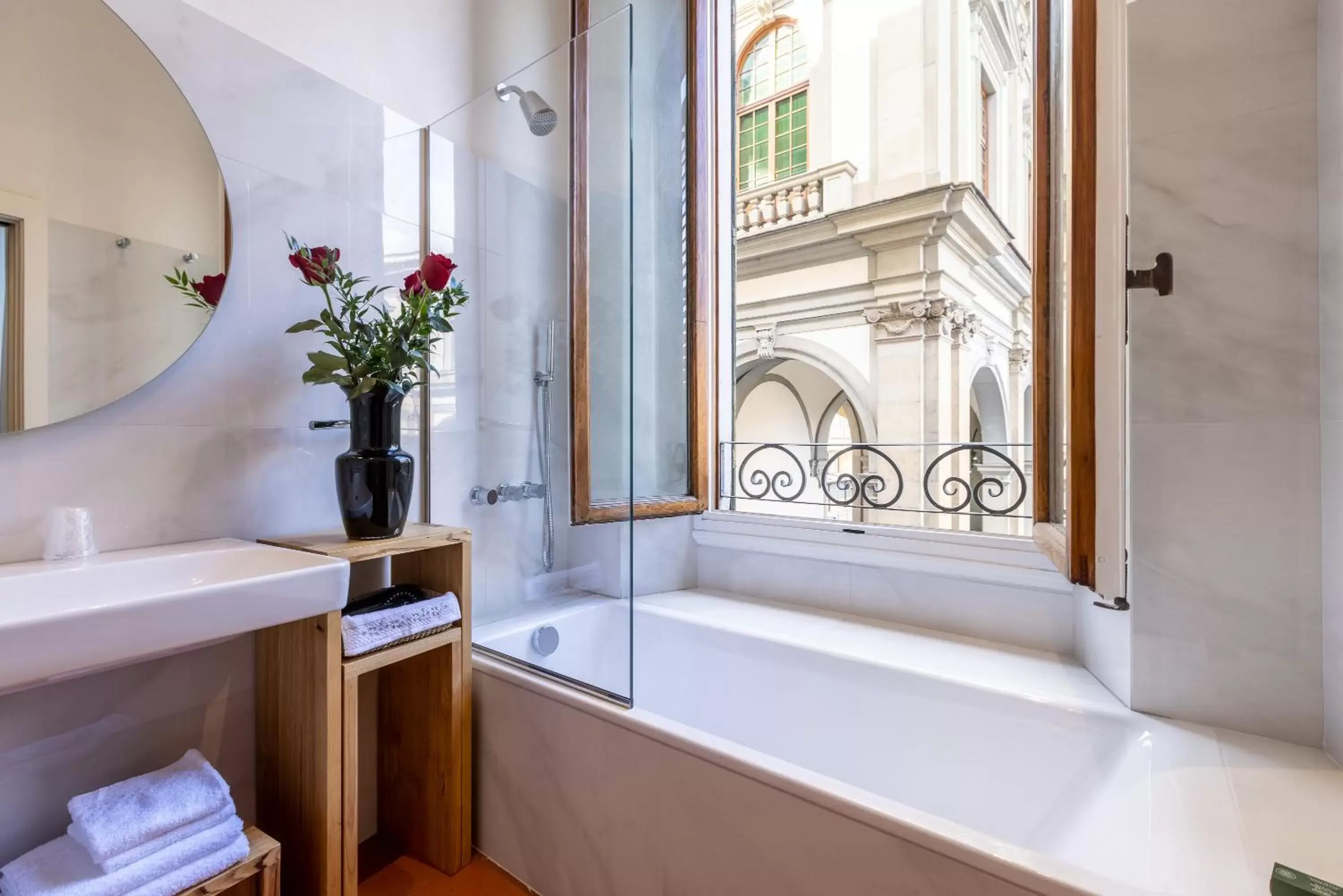 Bathroom in La Casa del Ghiberti B&B