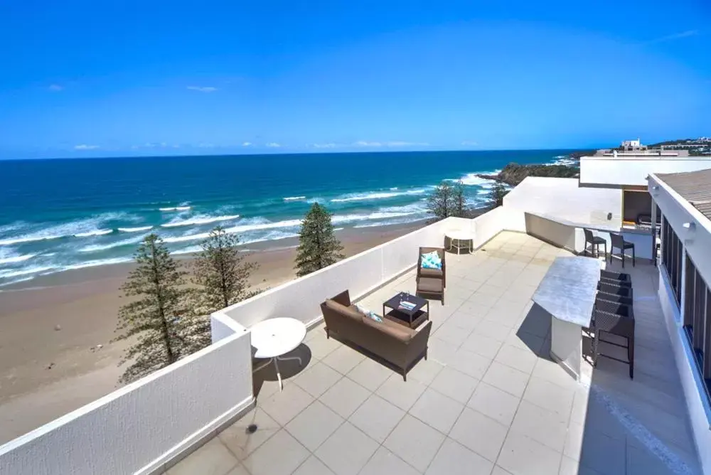 Kitchen or kitchenette in Coolum Caprice