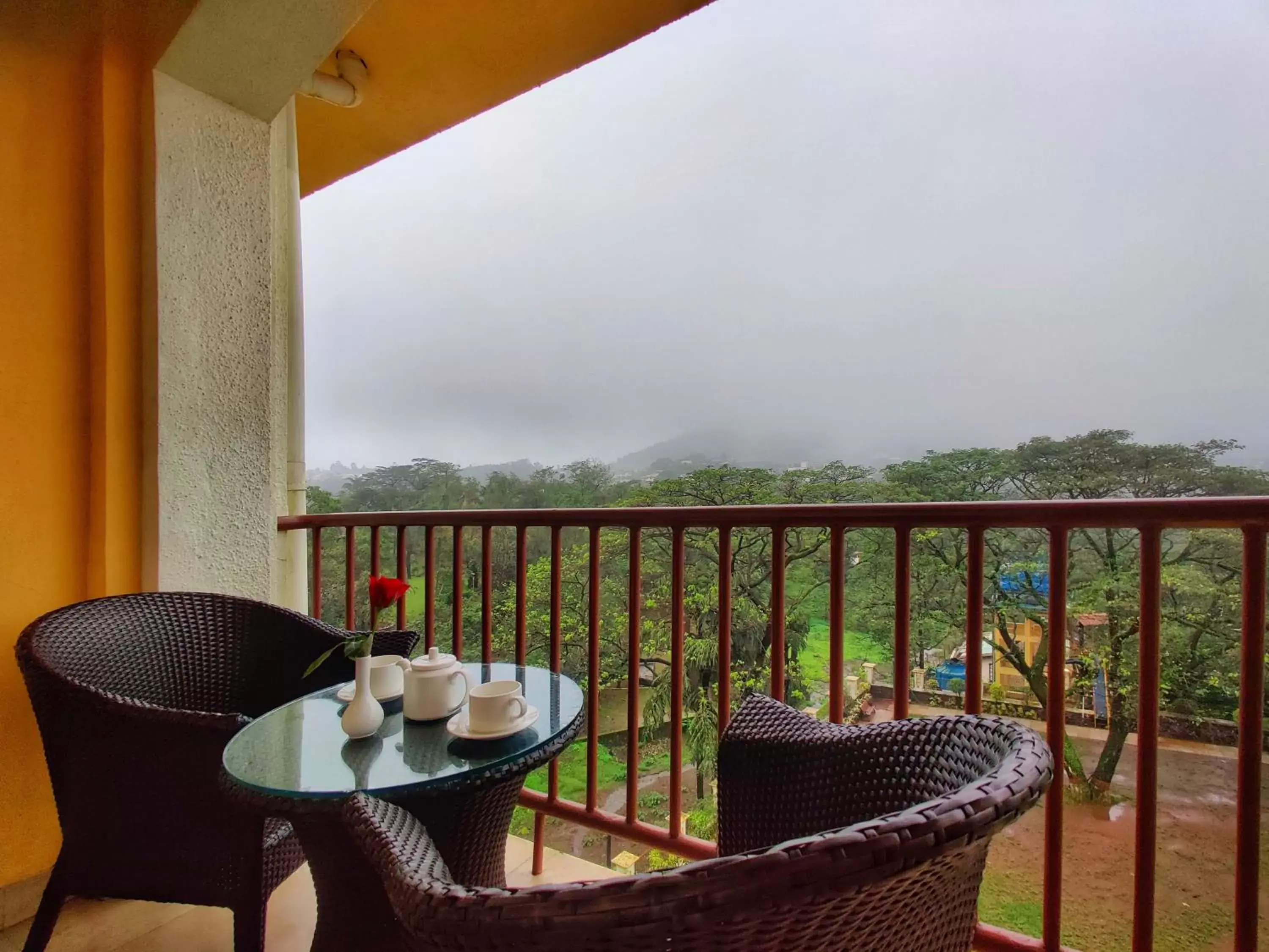 Balcony/Terrace in Fariyas Resort Lonavala