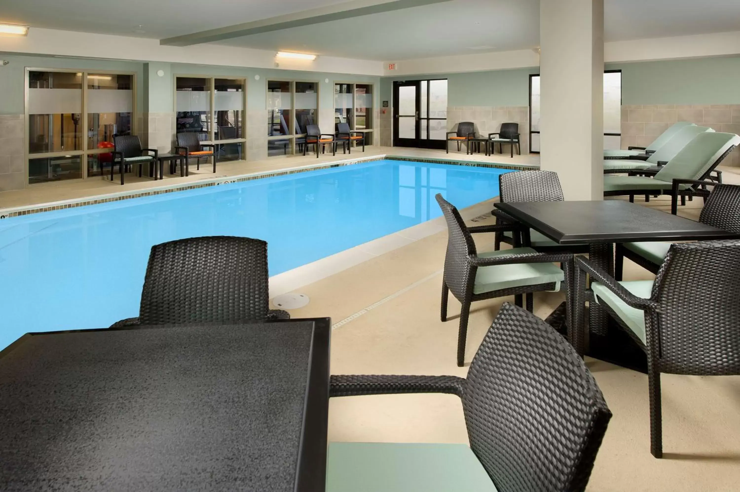 Pool view, Swimming Pool in Hampton Inn & Suites Schererville