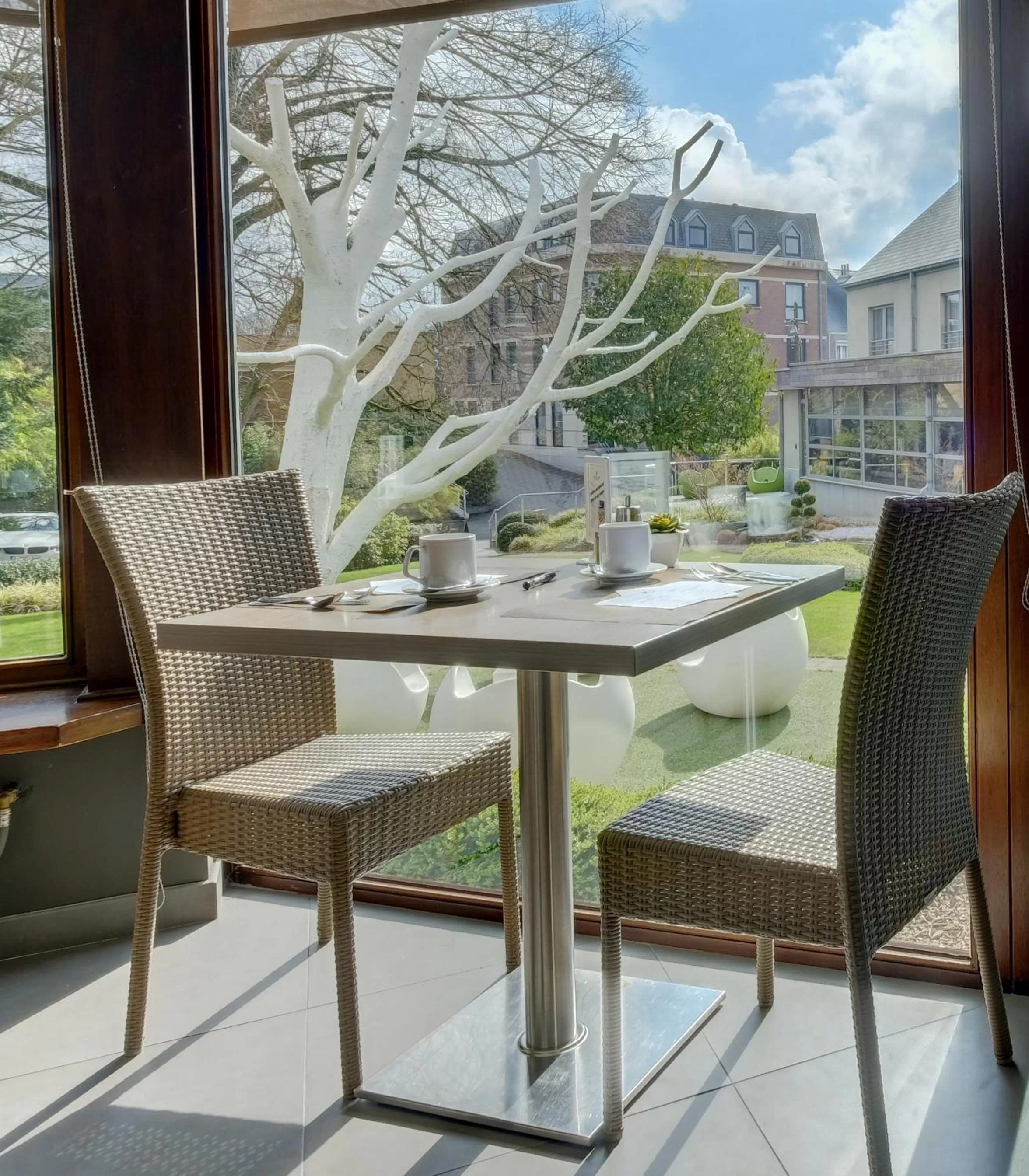 Dining area in Le Côté Vert