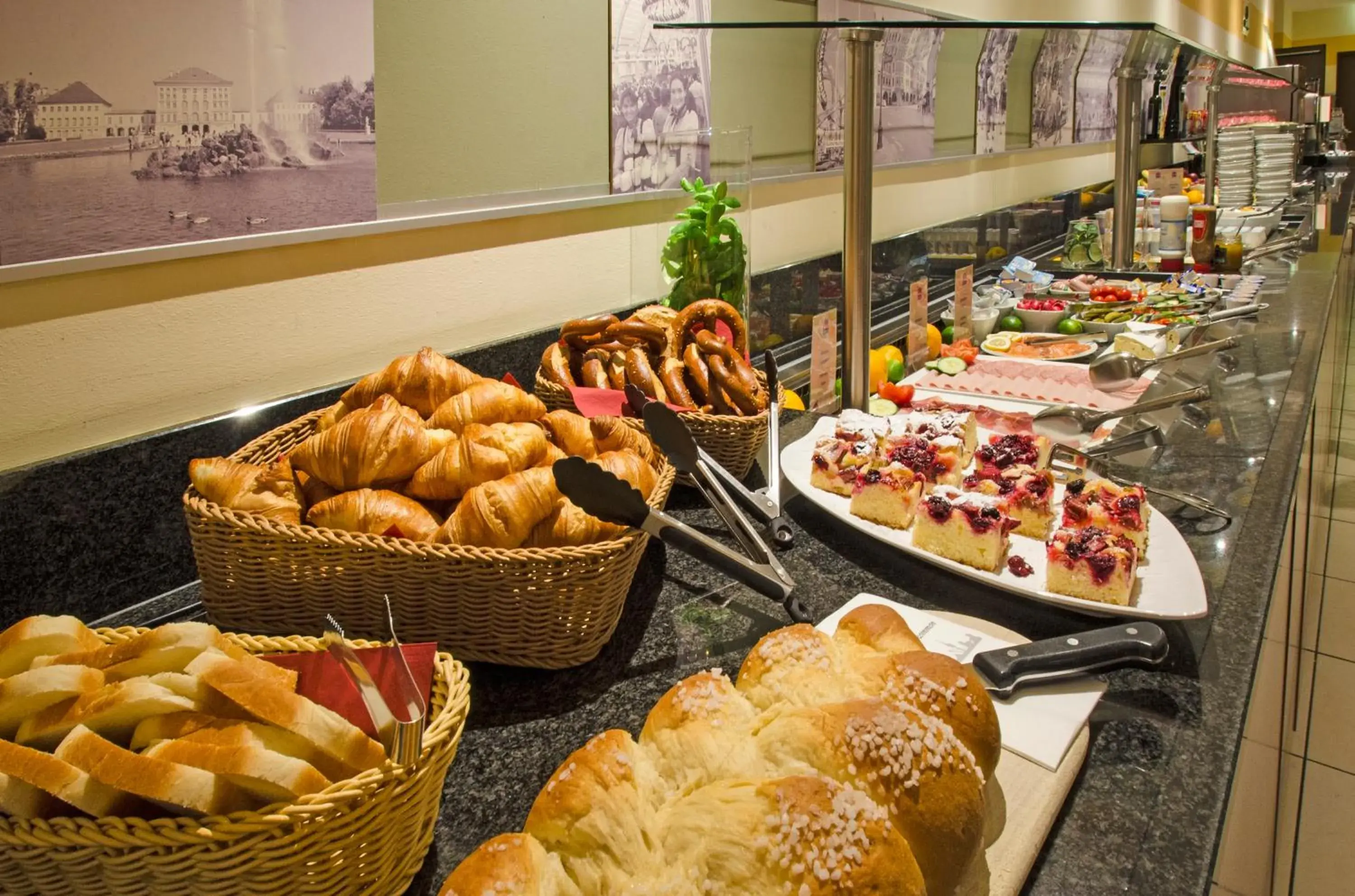 Buffet breakfast, Breakfast in Star G Hotel München Schwabing