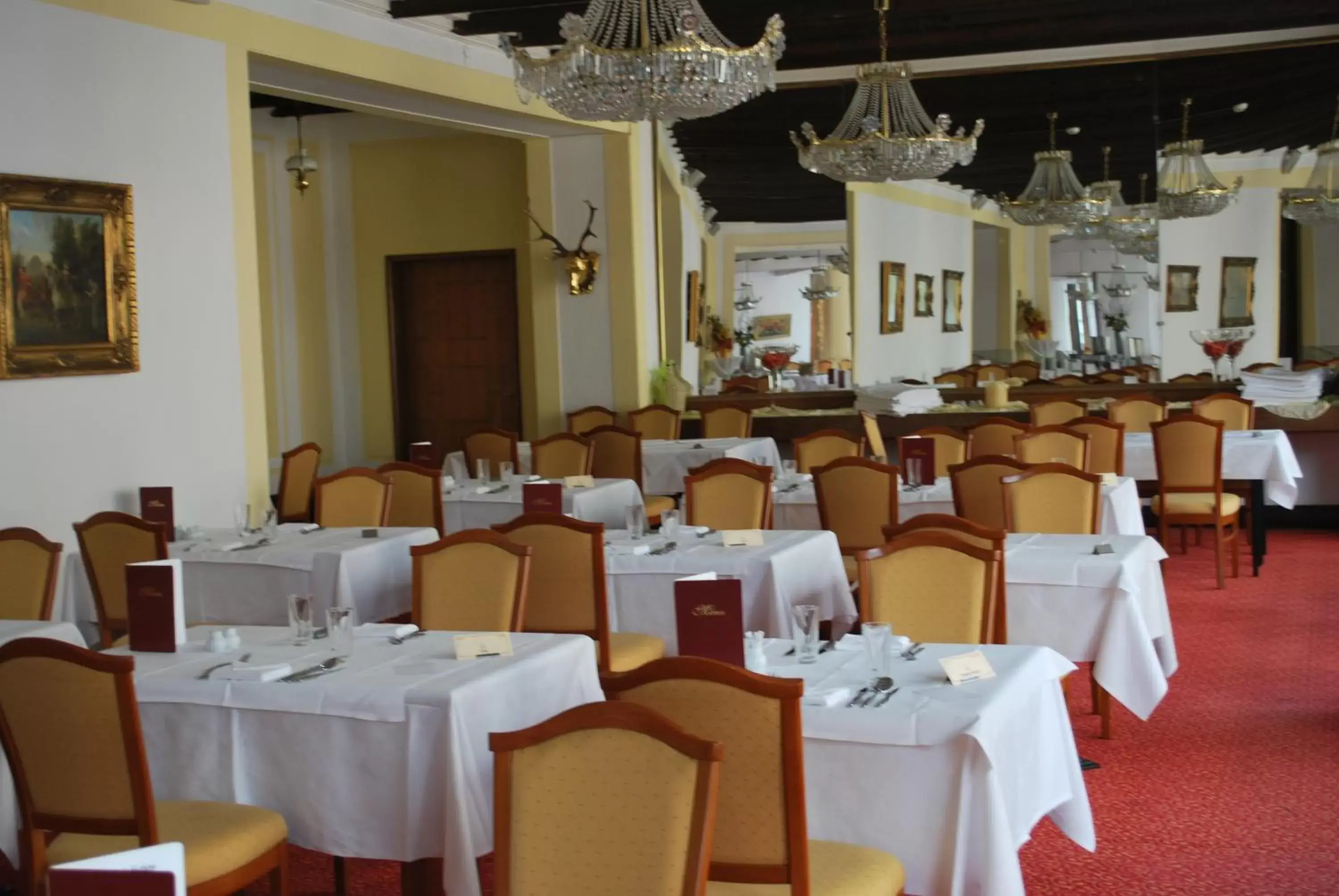 Restaurant/Places to Eat in Thermal Resort Hotel Elisabethpark