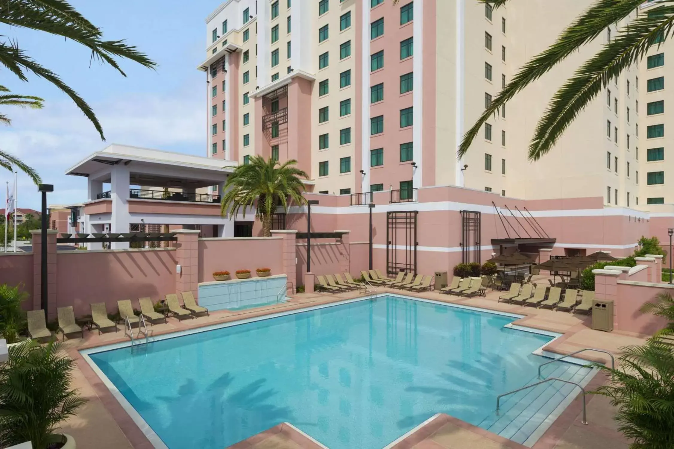 Pool view, Swimming Pool in Embassy Suites by Hilton Orlando Lake Buena Vista South