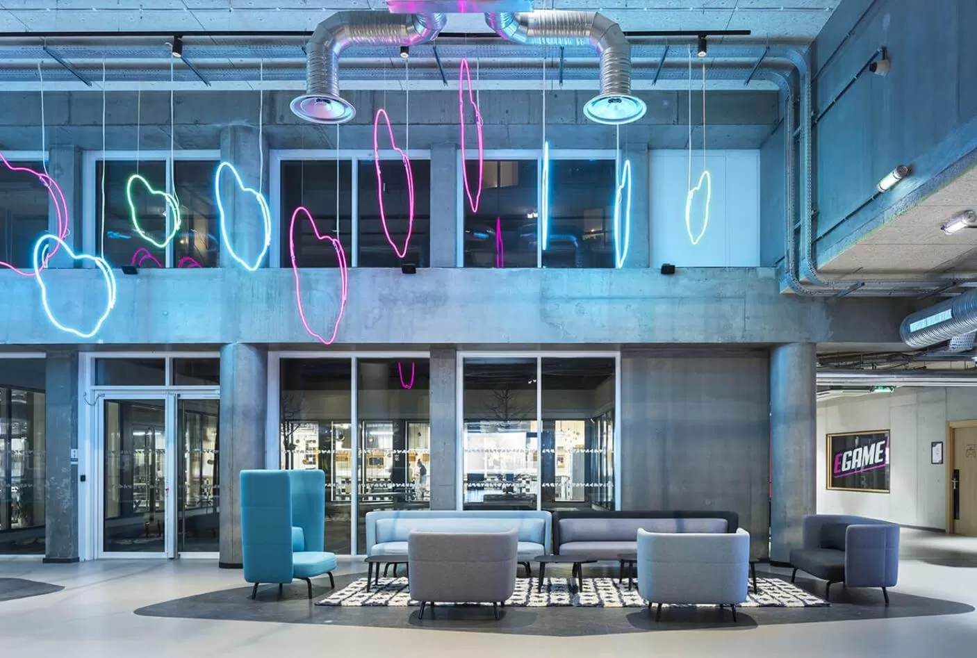 Area and facilities in ECLA Paris Massy Palaiseau