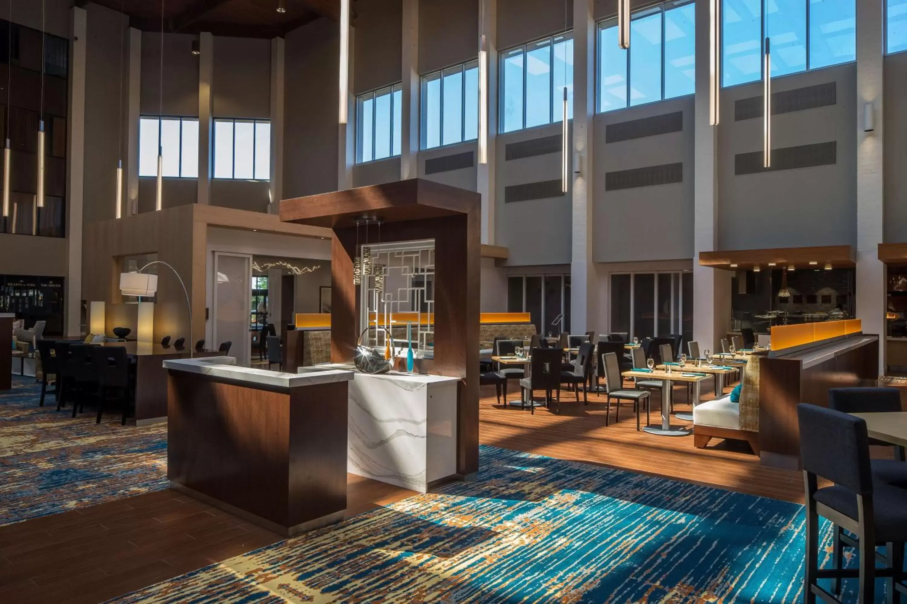 Lobby or reception in DoubleTree by Hilton Pittsburgh - Cranberry