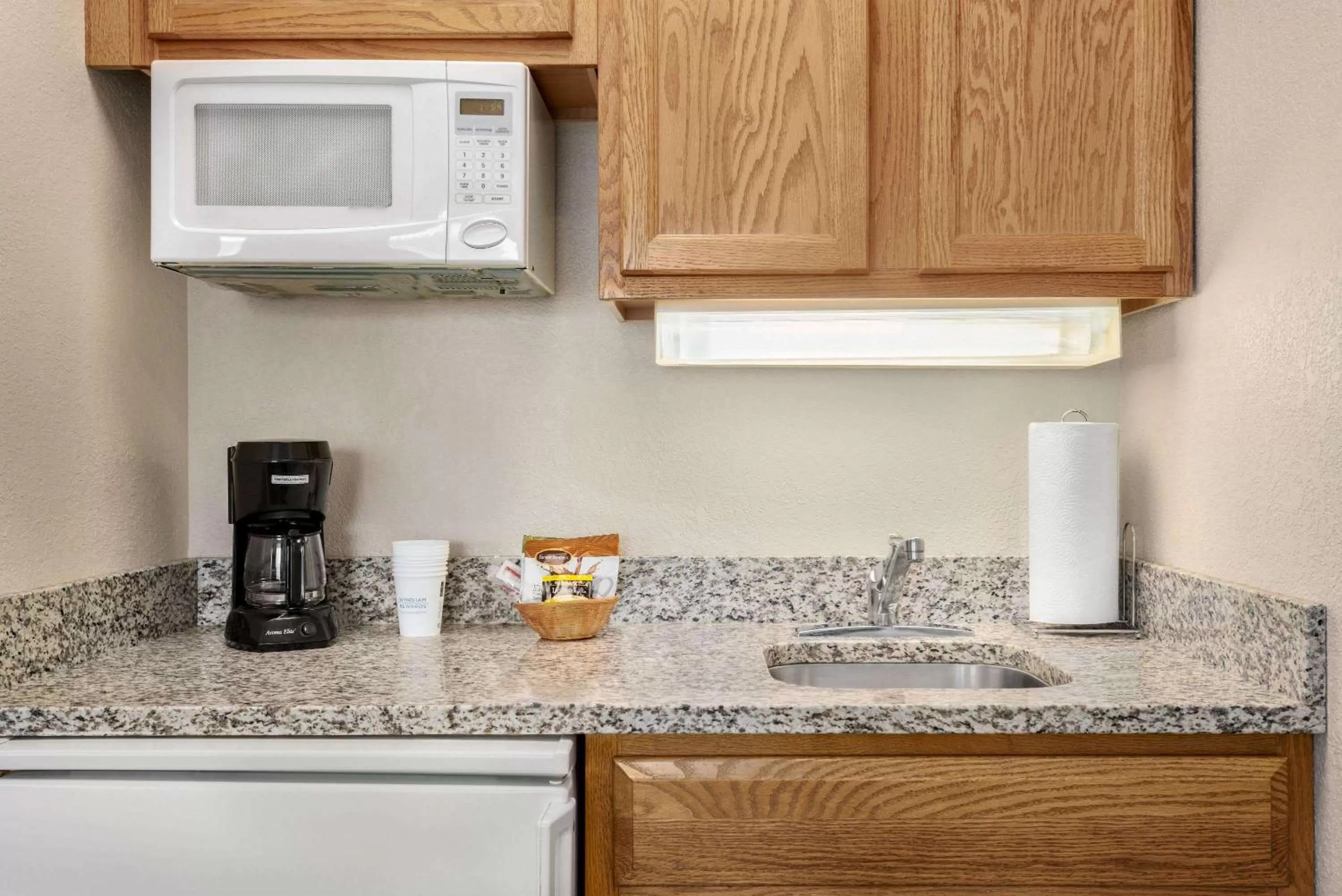 Photo of the whole room in Hawthorn Extended Stay by Wyndham Decatur