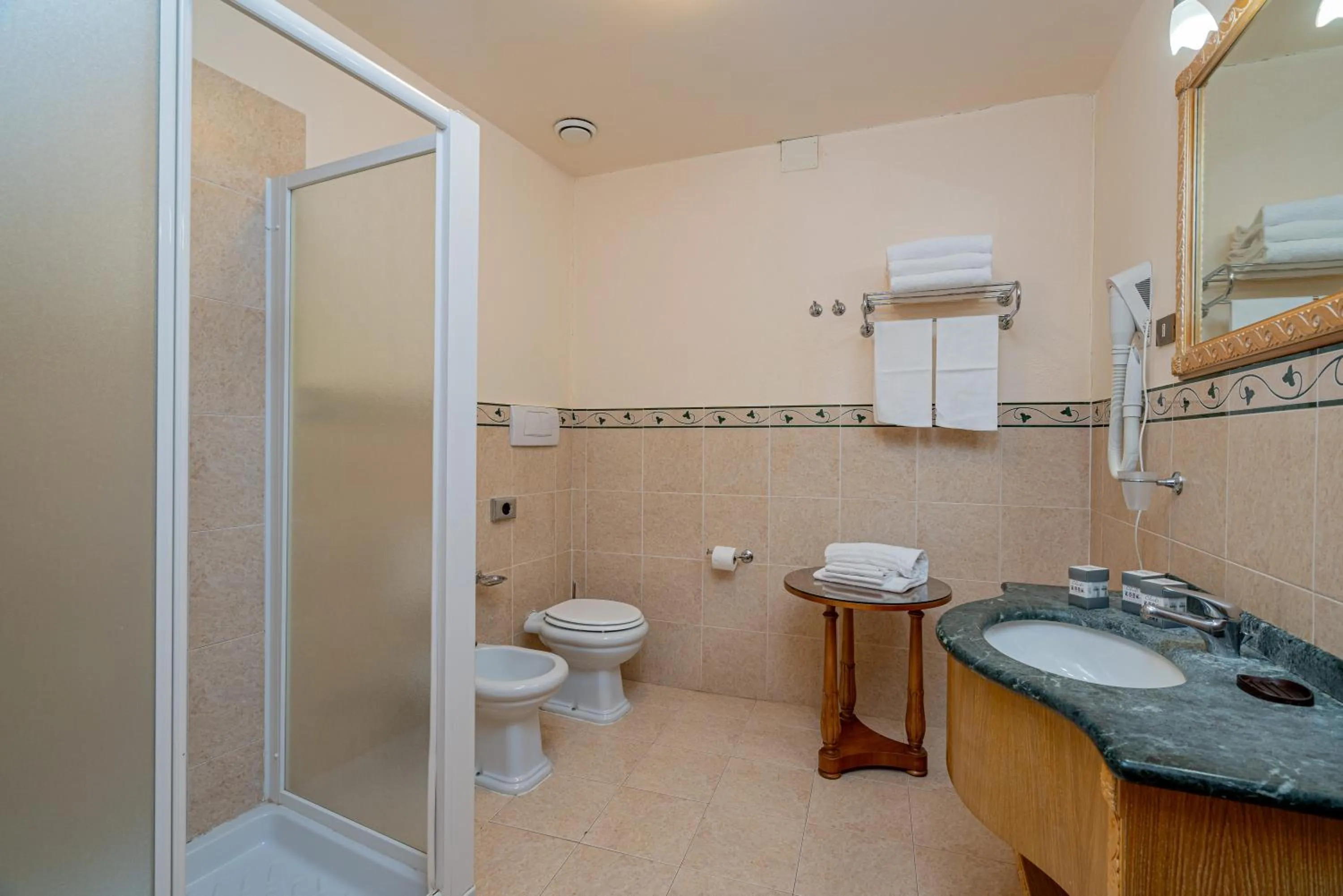 Bathroom in Club Esse Palmasera