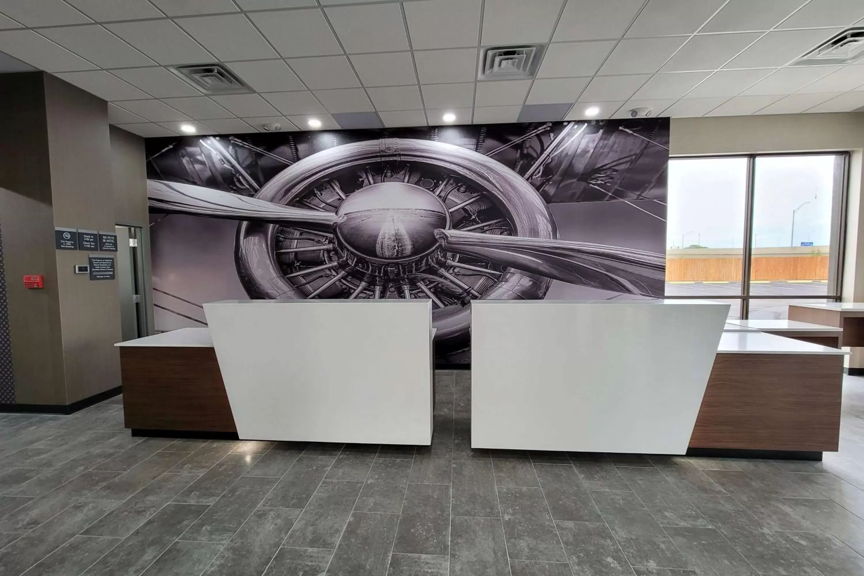 Lobby or reception, Lobby/Reception in Wingate by Wyndham Wichita Airport