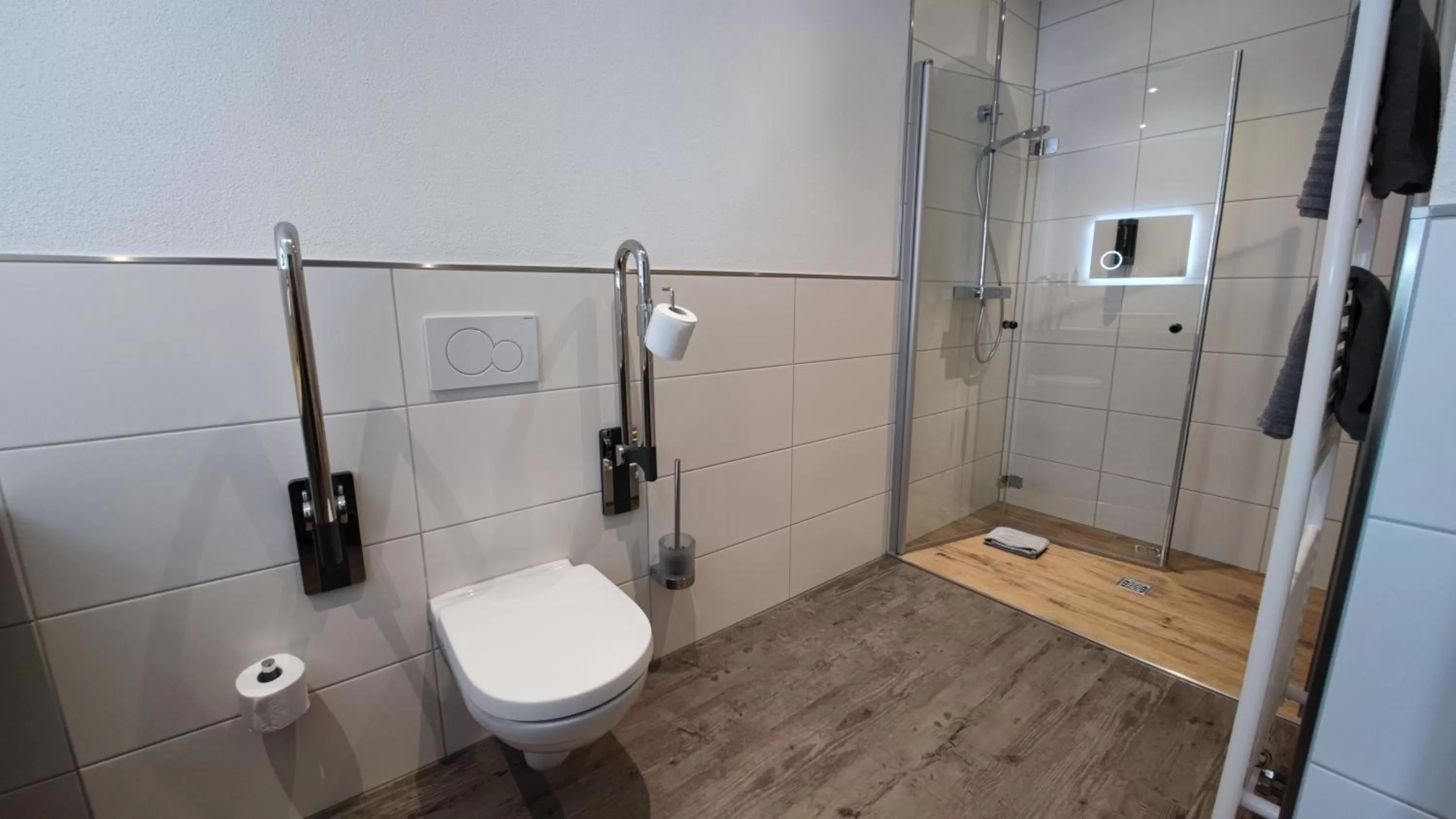 Bathroom in Hotel Garni "Zur Alten Post"