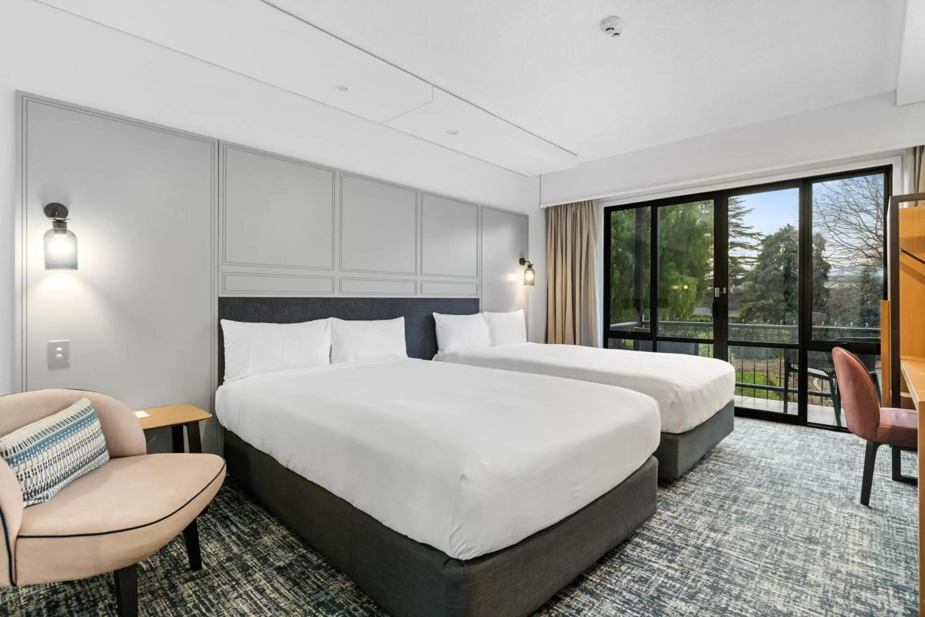 View (from property/room), Bed in Chateau On The Park - Christchurch, A Doubletree By Hilton