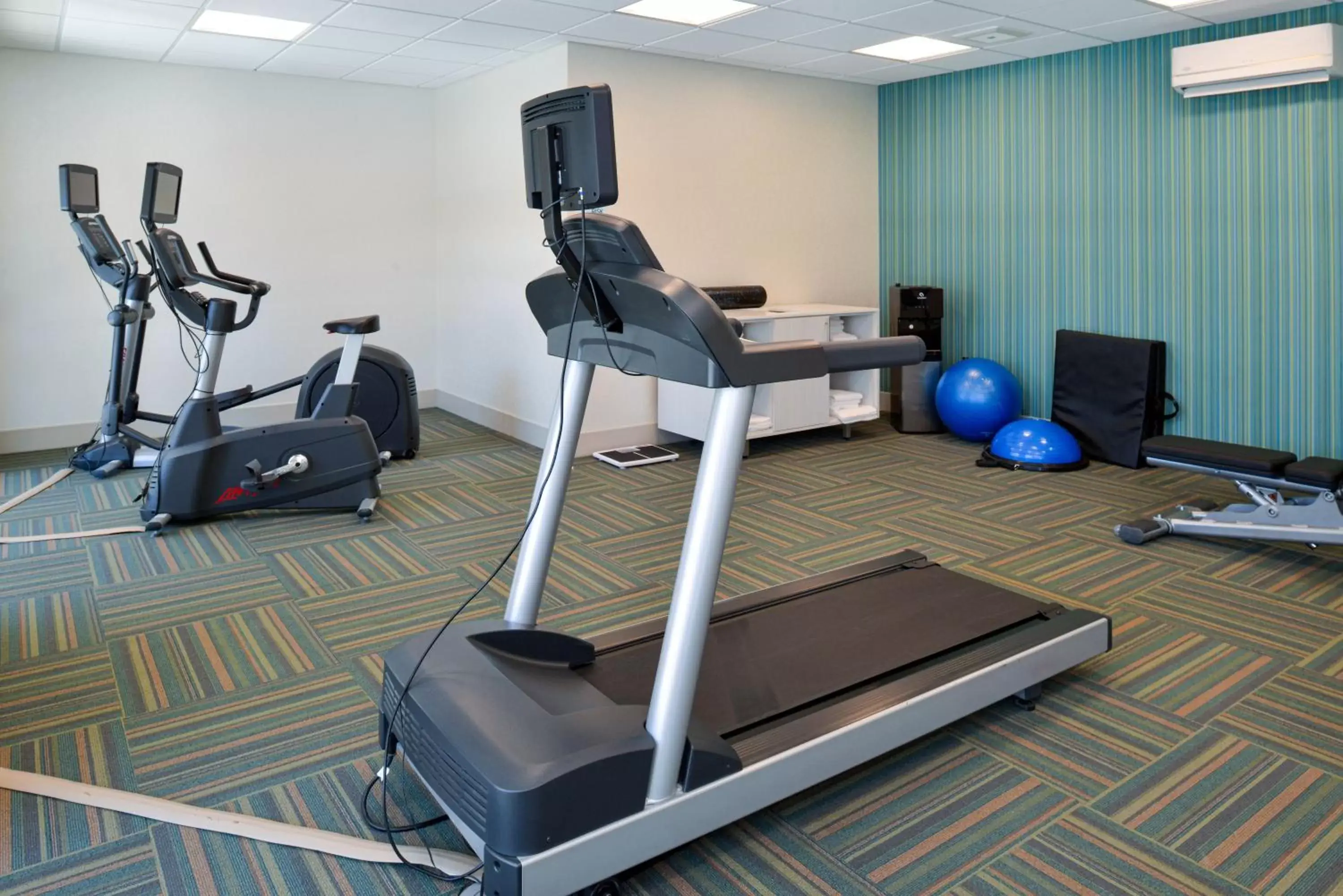 Fitness centre/facilities, Fitness Center/Facilities in Holiday Inn Express & Suites - Elko, an IHG Hotel