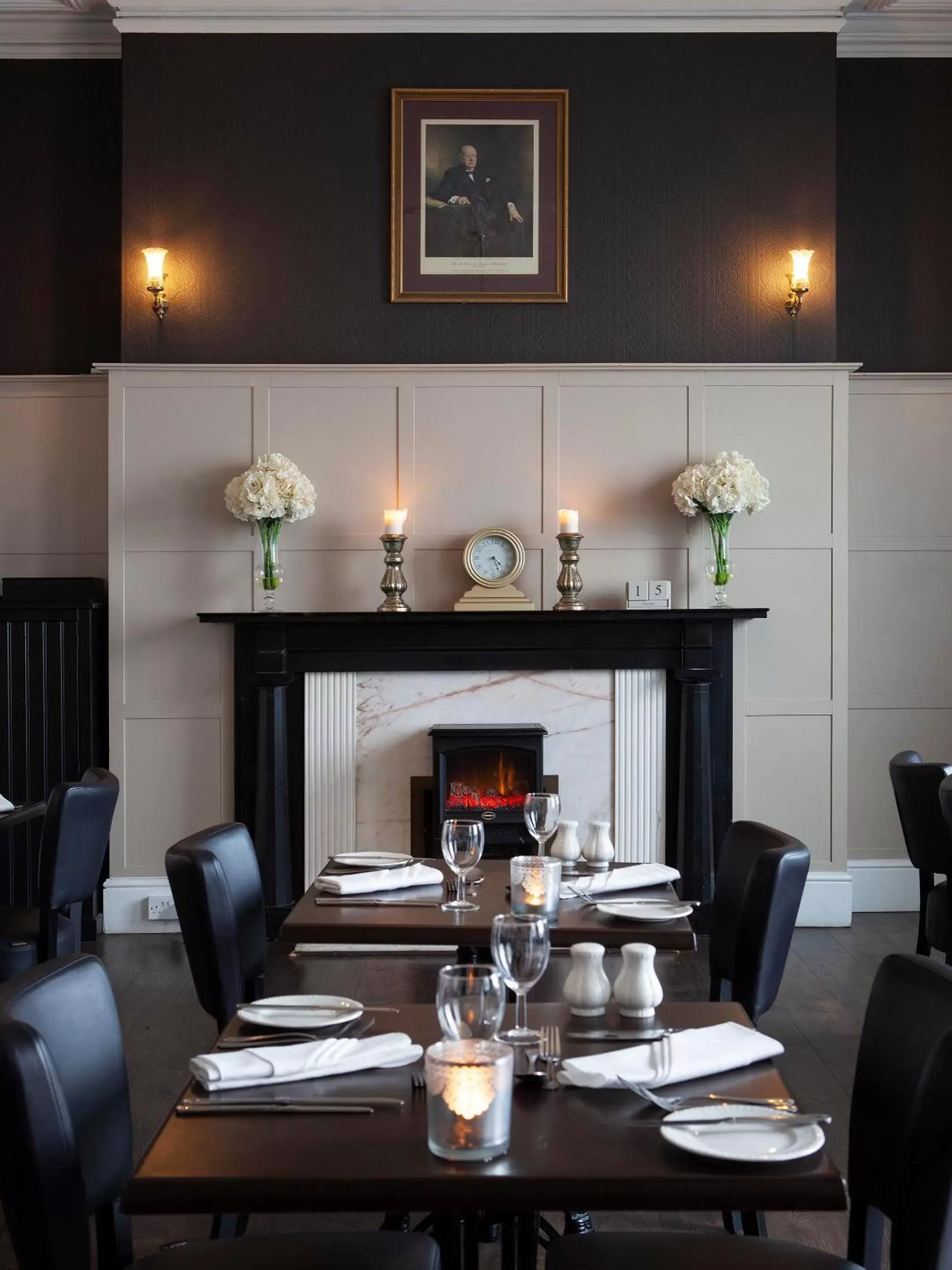 Restaurant/Places to Eat in Elfordleigh Hotel