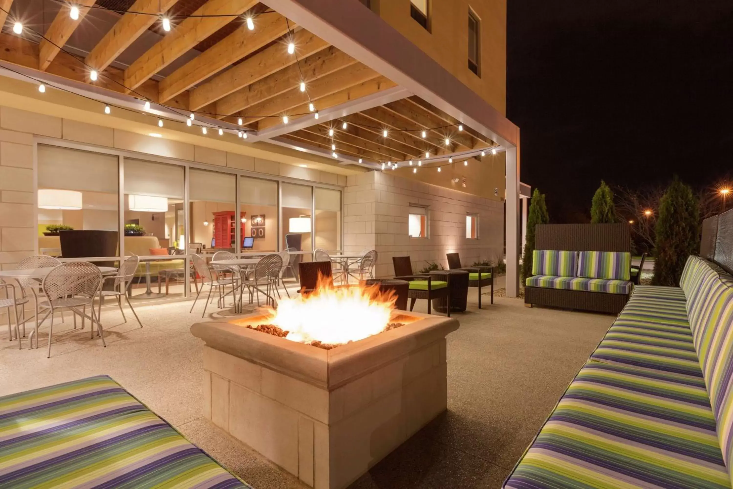 Patio in Home2 Suites by Hilton Canton