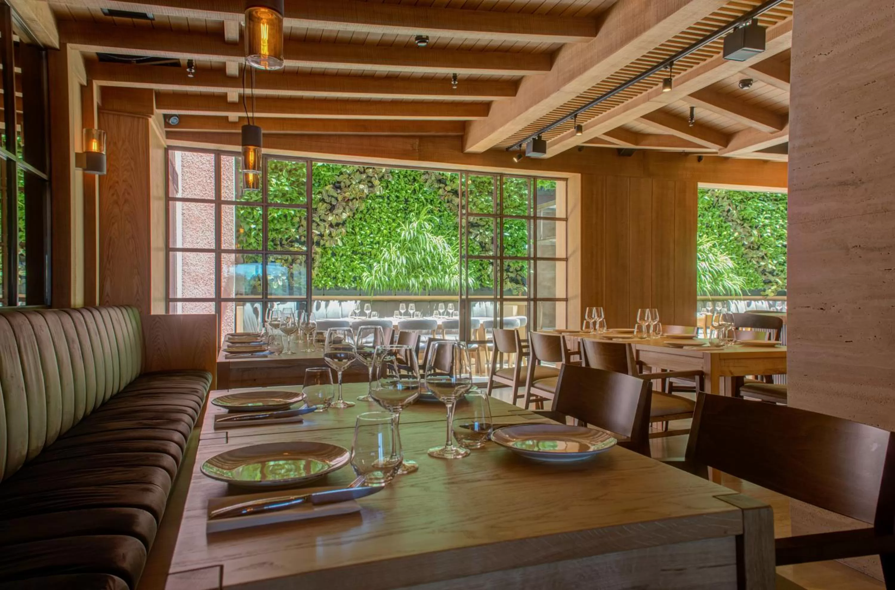 Restaurant/places to eat in Land's End, Boutique Hotel