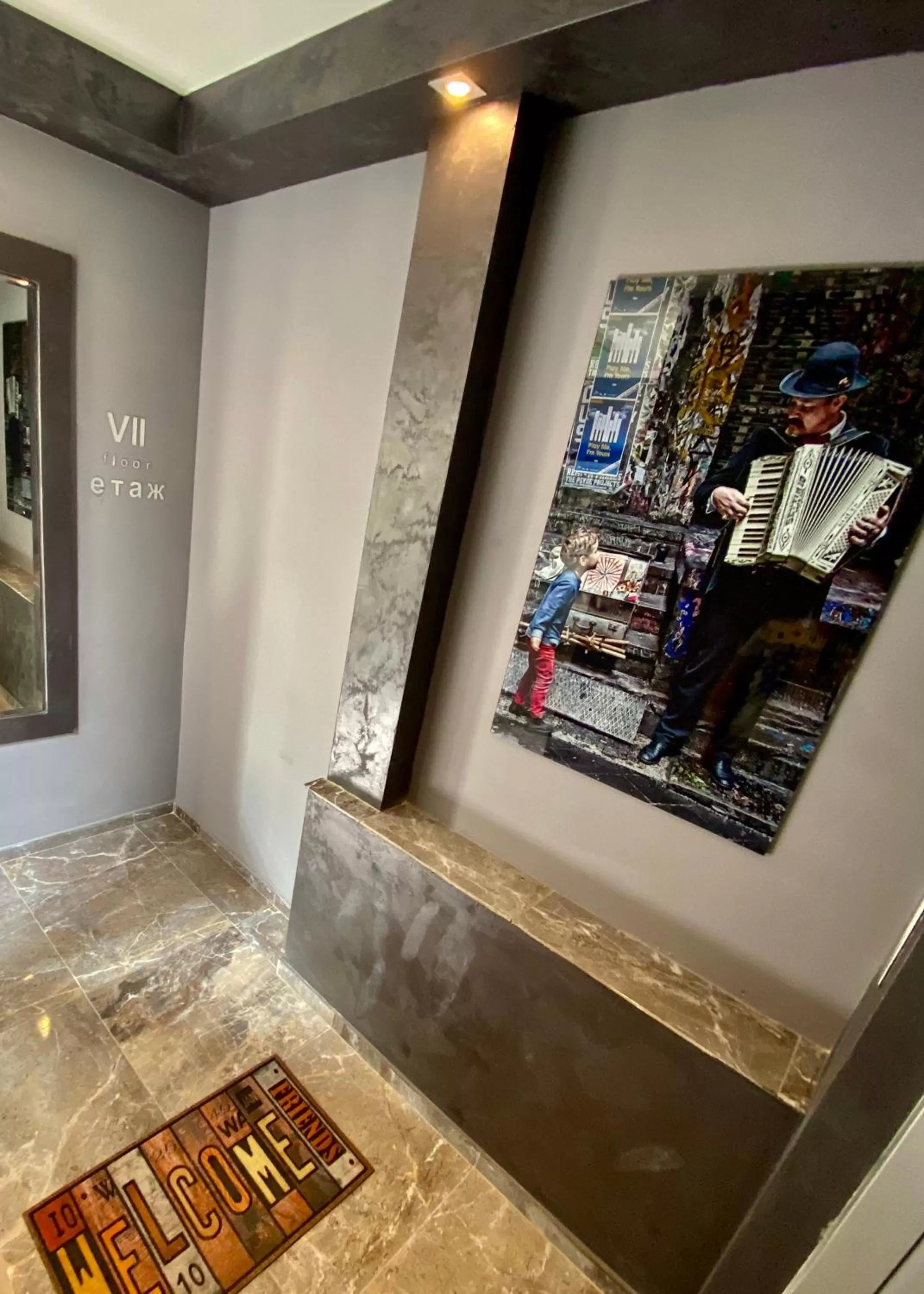 Luxury Apartments Ivon