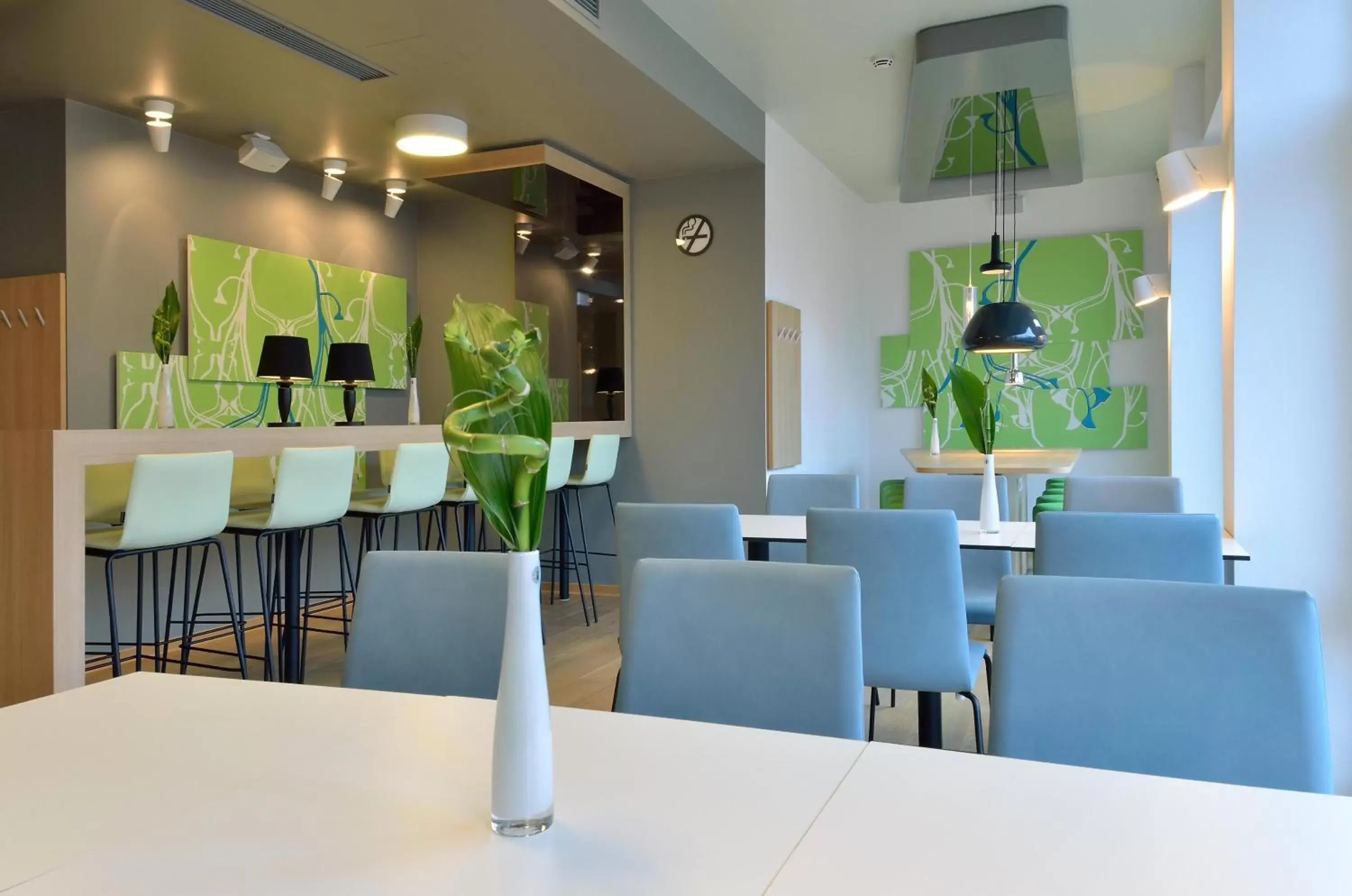 Restaurant/Places to Eat in B&B Hotel Paderborn