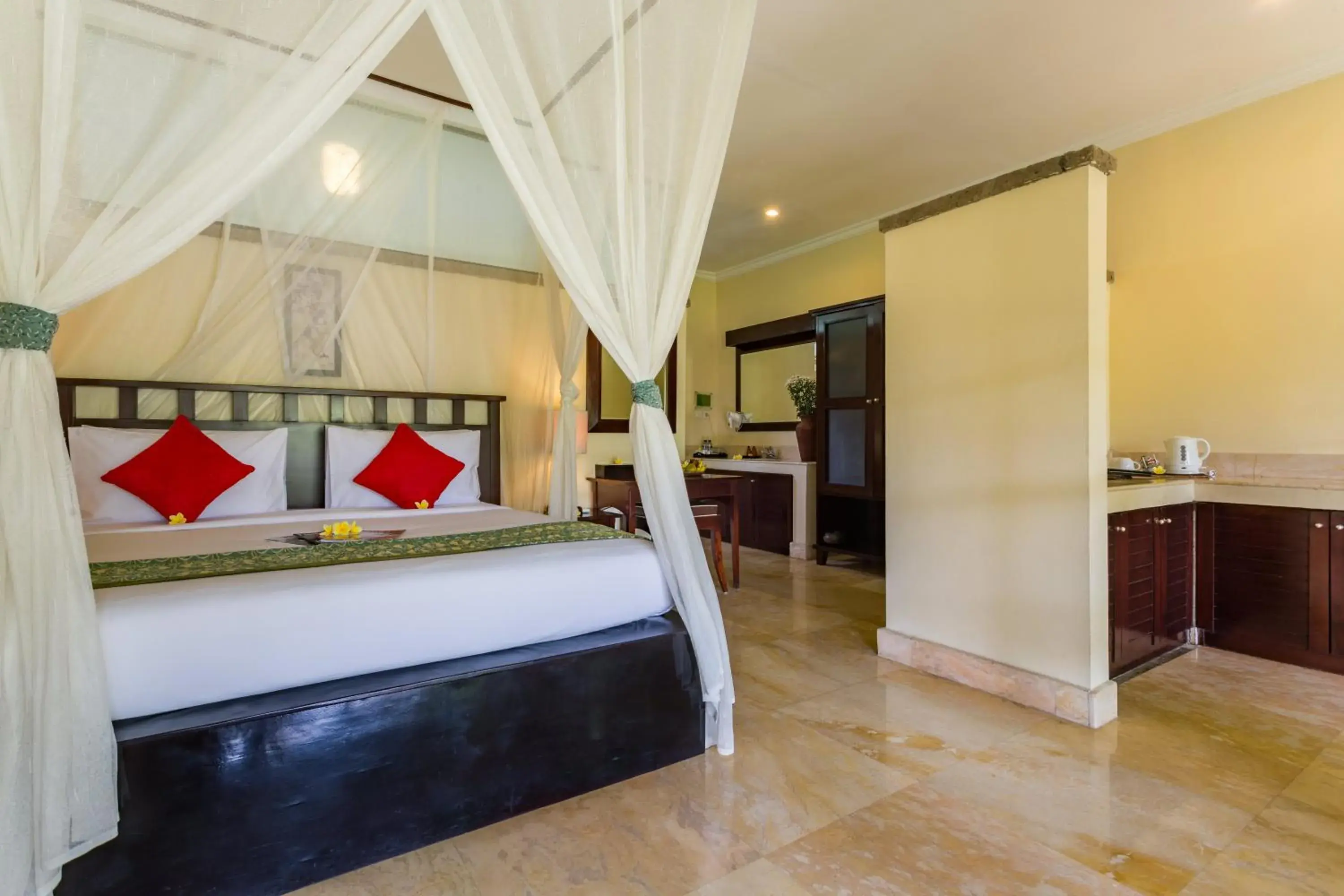 Bedroom, Bed in Anini Raka Resort & Spa