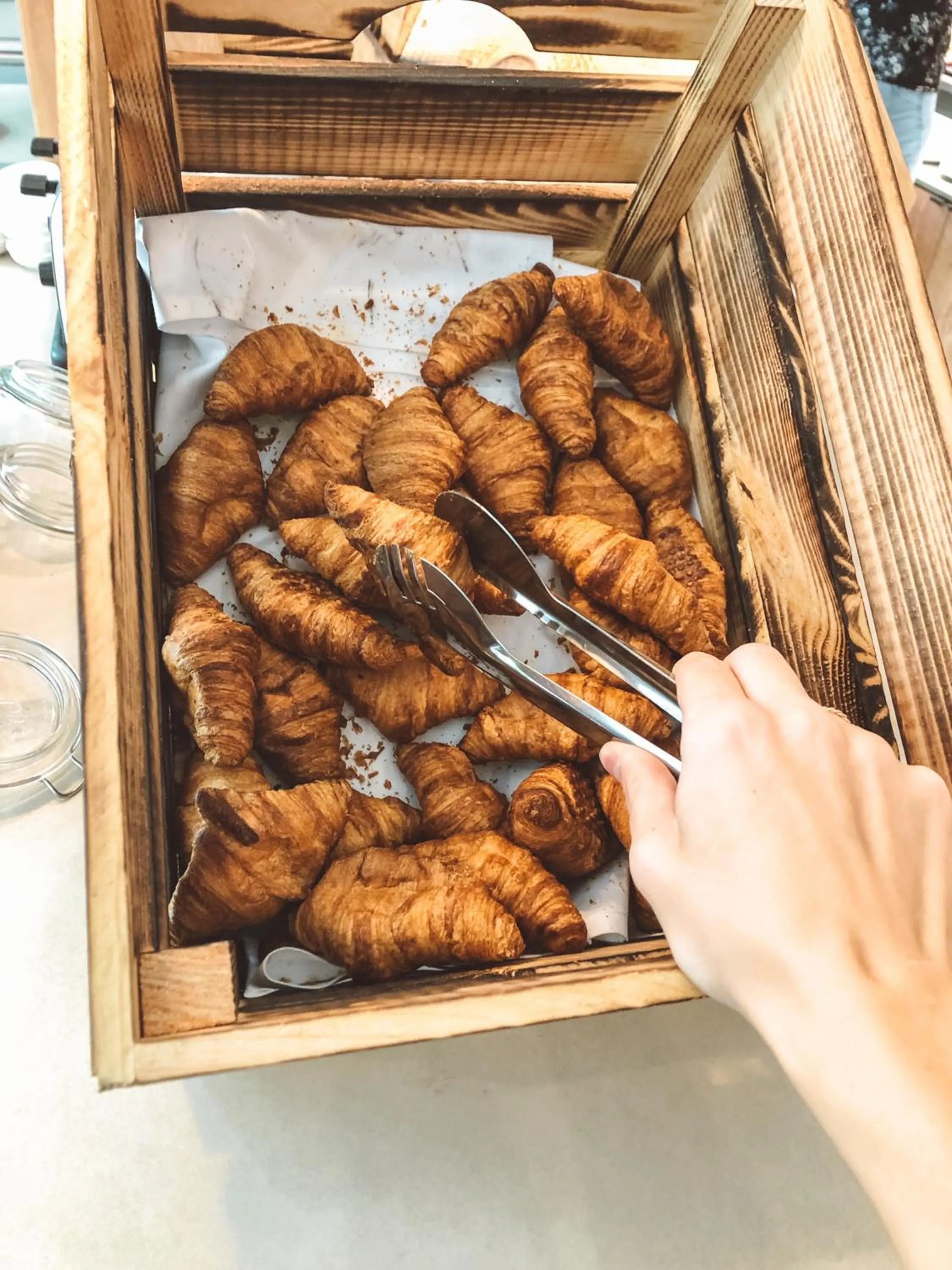 Breakfast in The Weekend Hotel