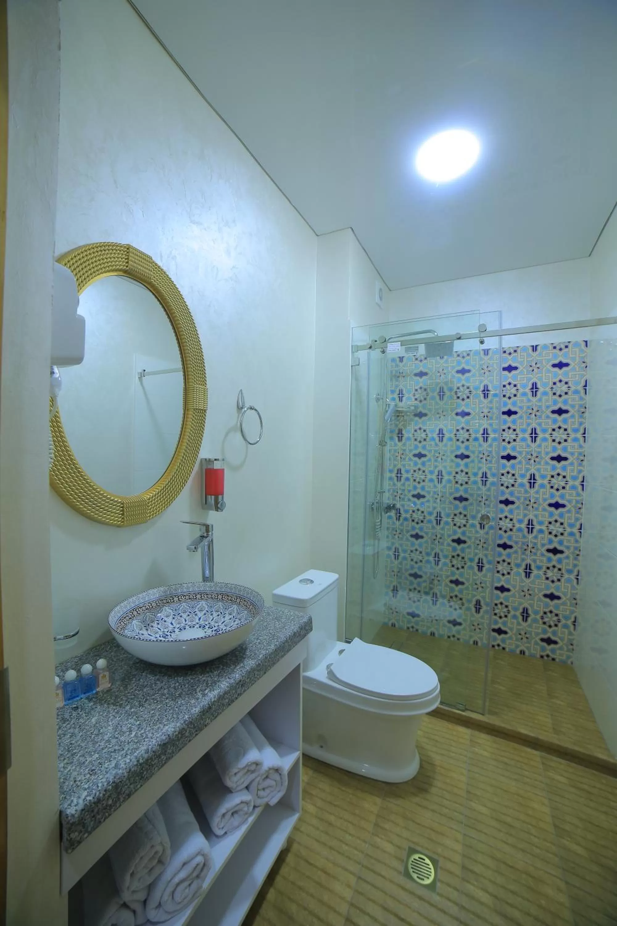 King Suite in Rizo Boutique