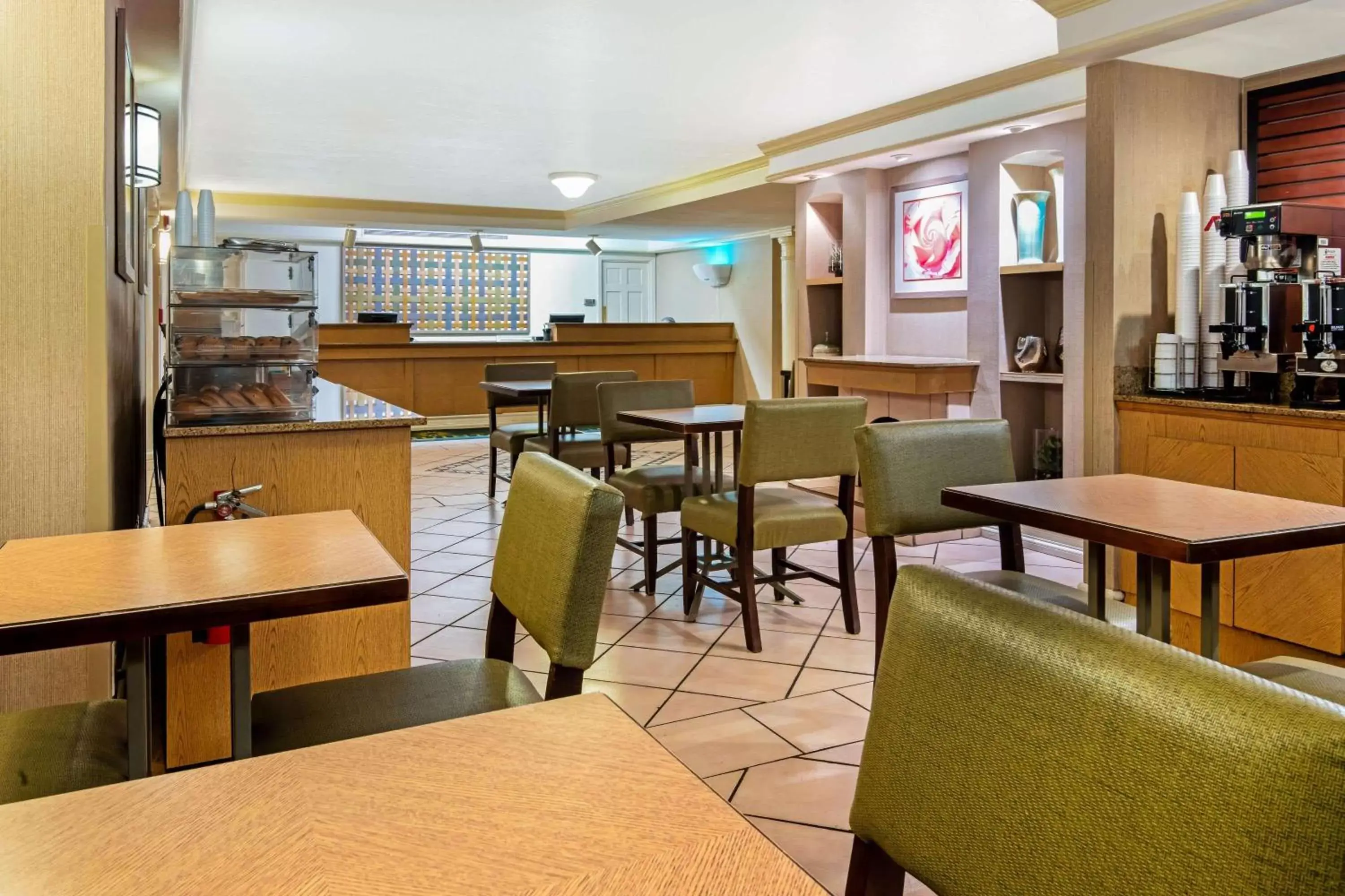 Restaurant/Places to Eat in La Quinta Inn by Wyndham Amarillo Mid-City