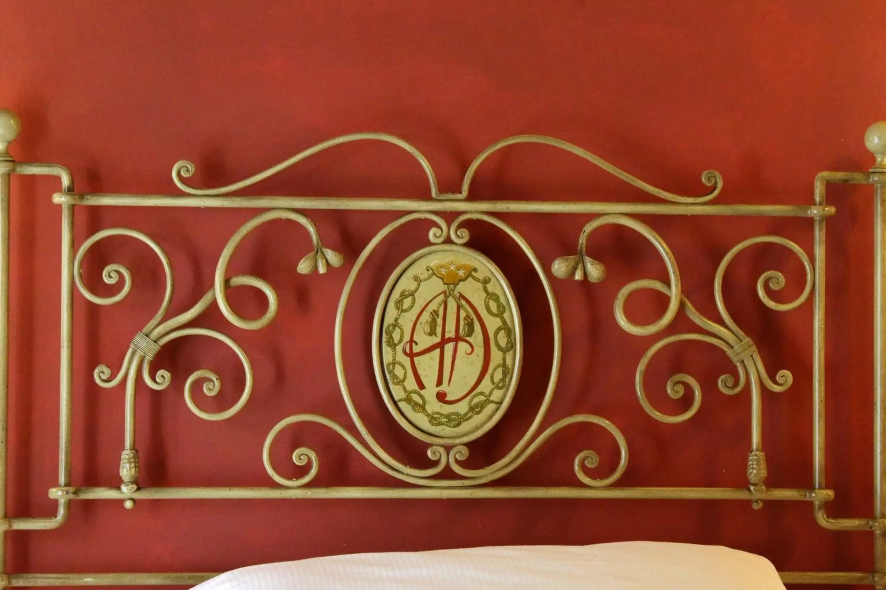 Decorative detail, Property Logo/Sign in Albergo delle Drapperie