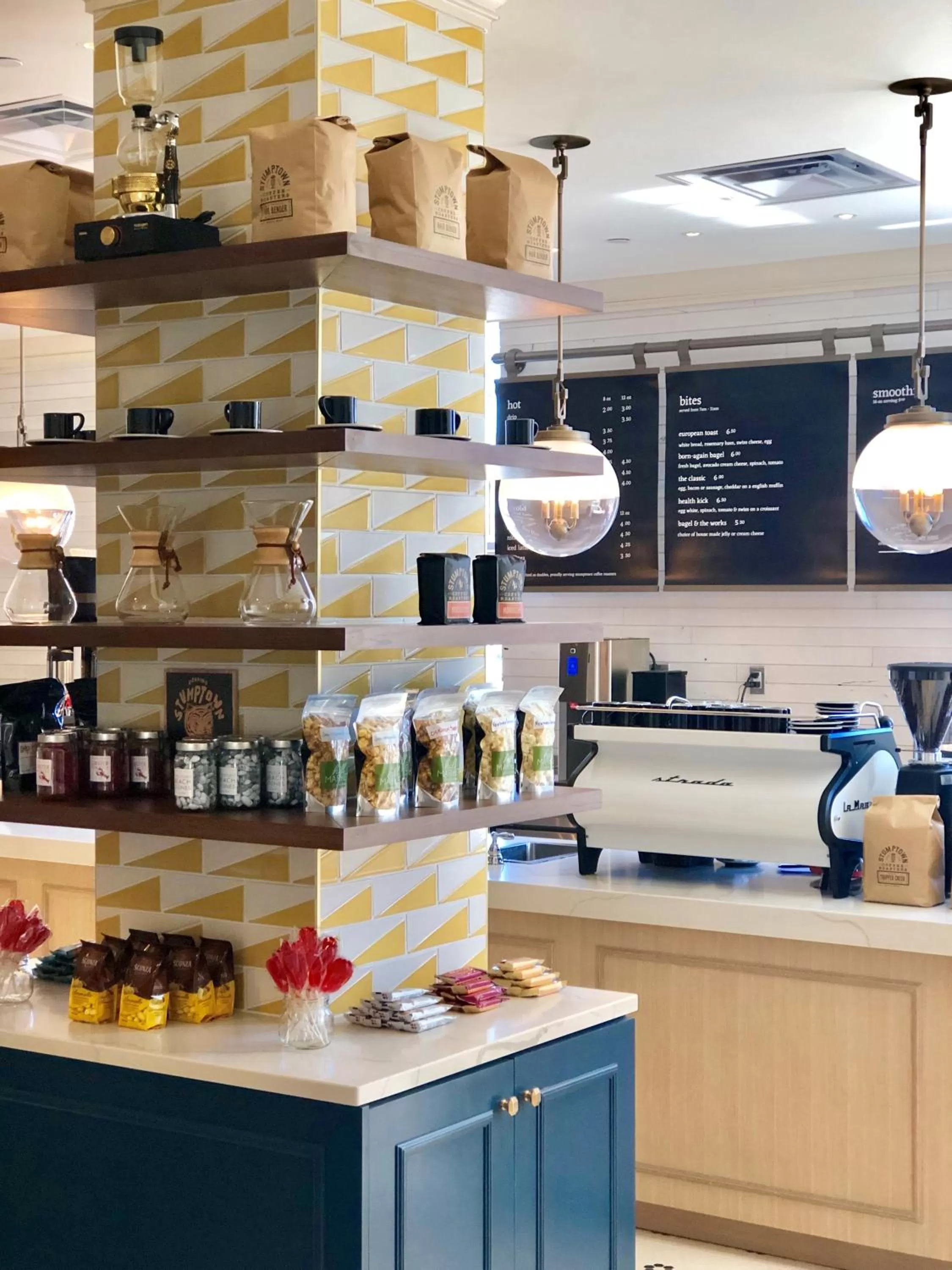 Food and drinks in Hotel Viking