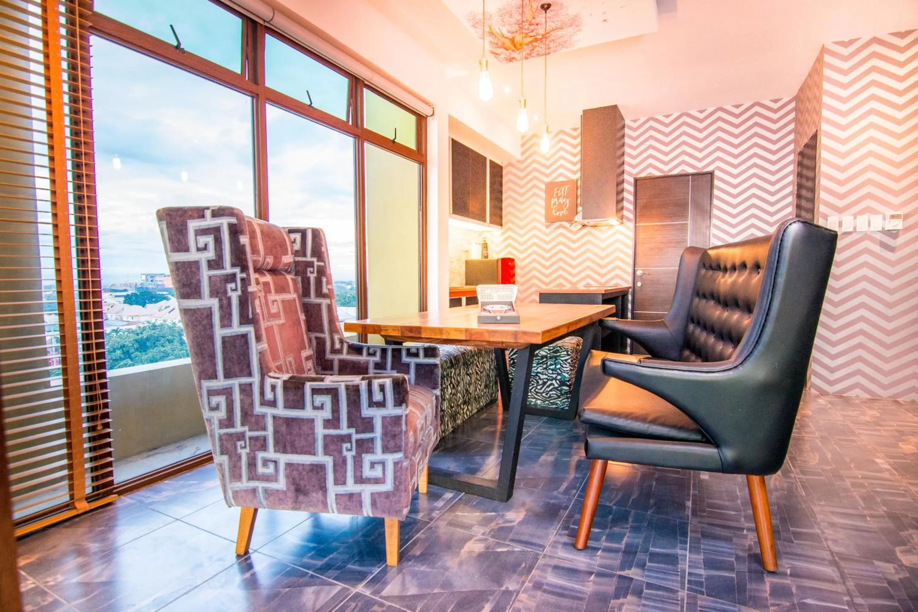 Apollonia Royale Hotel