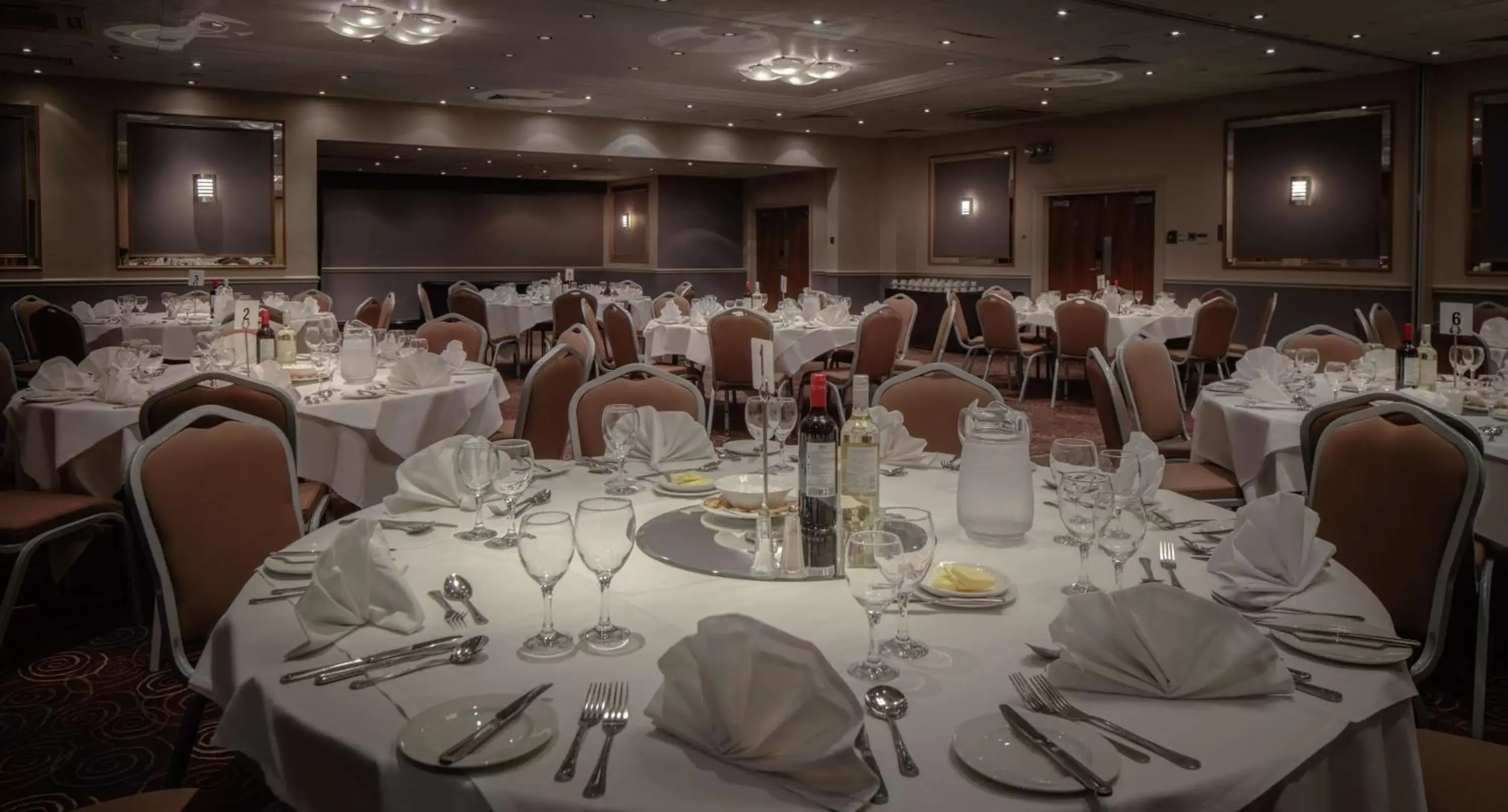 Meeting/conference room, Restaurant/Places to Eat in DoubleTree by Hilton Bristol City Centre