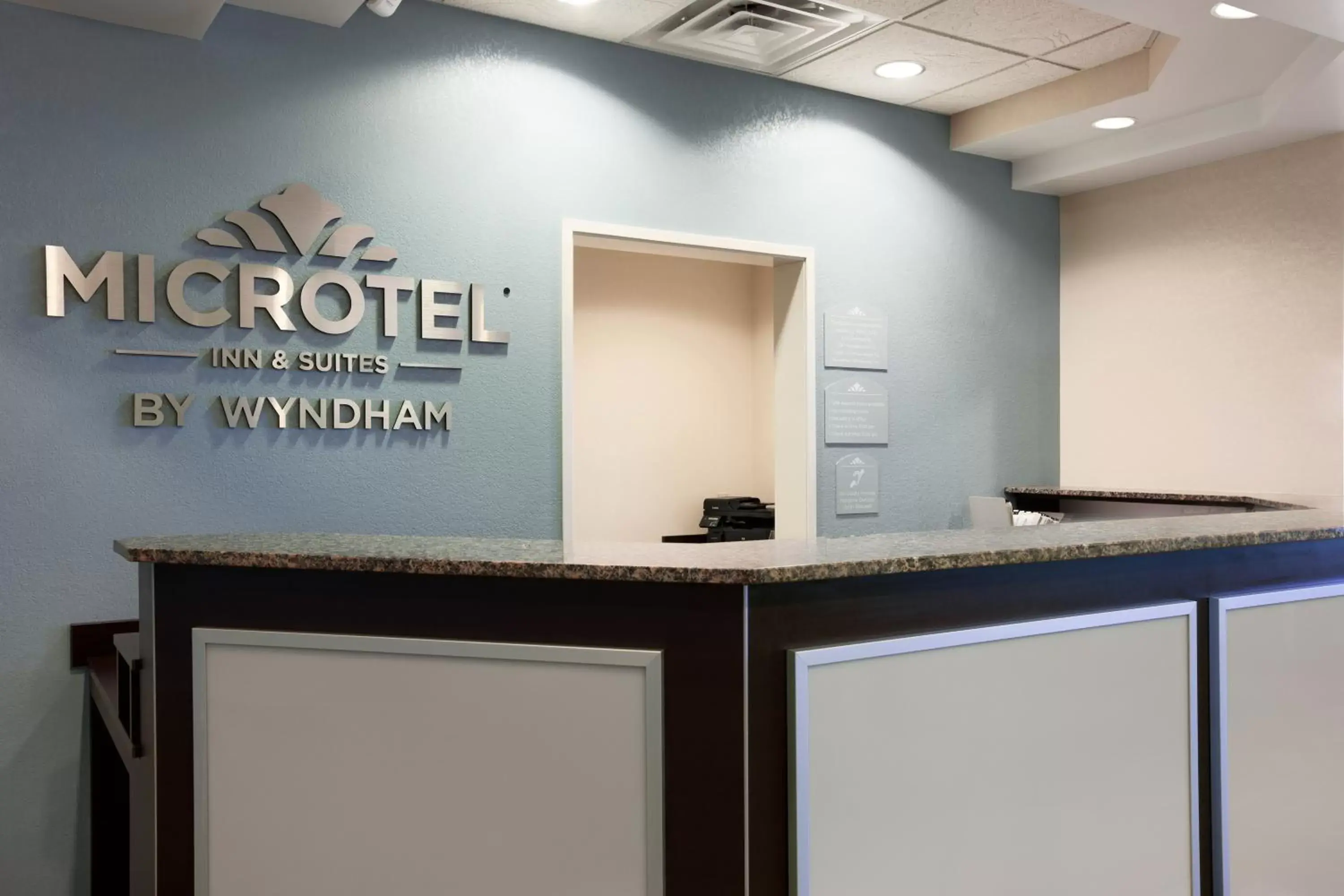 Lobby or reception, Lobby/Reception in Microtel Inn & Suites by Wyndham Wilkes Barre