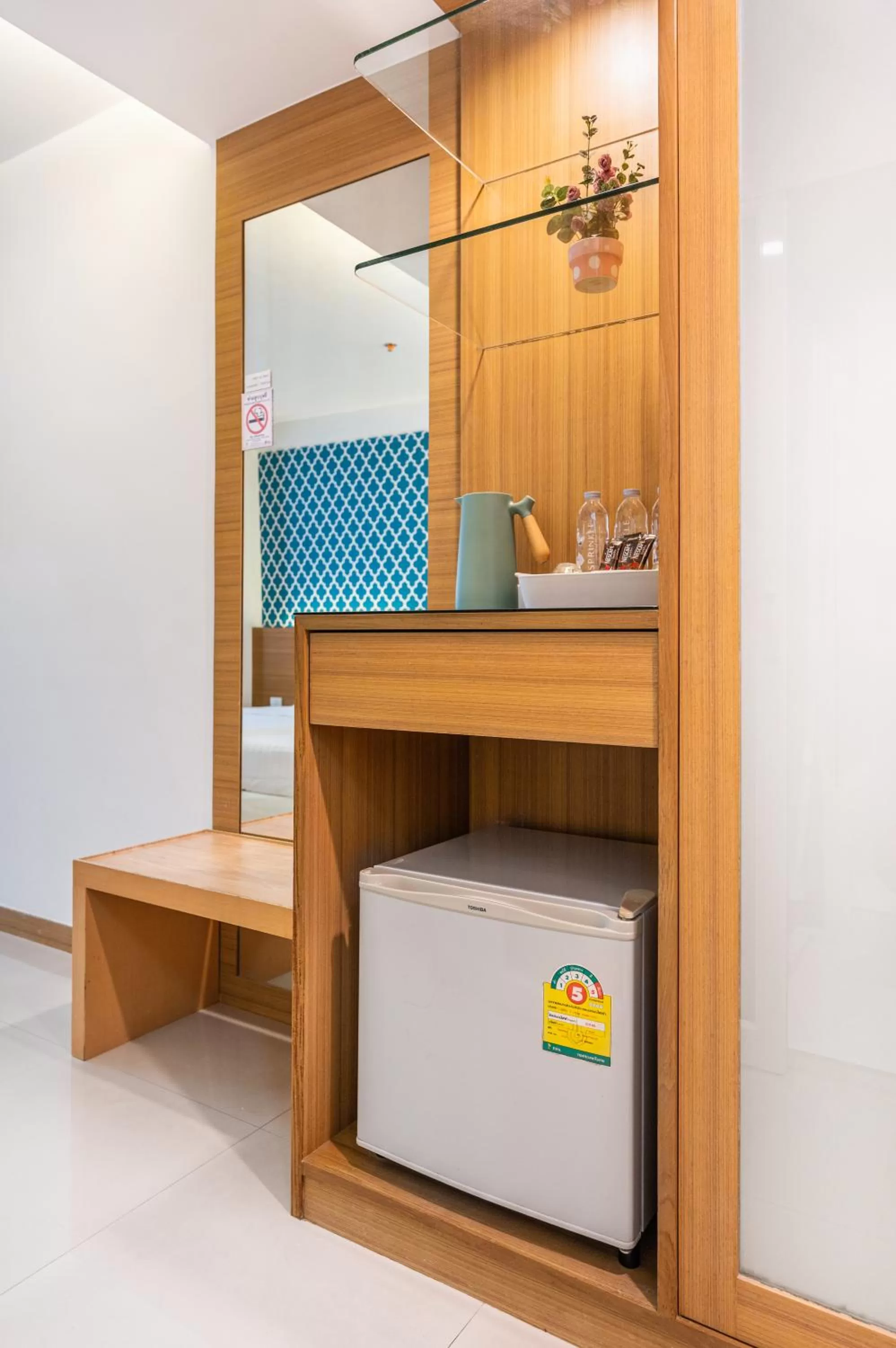 Coffee/tea facilities in P2 Boutique