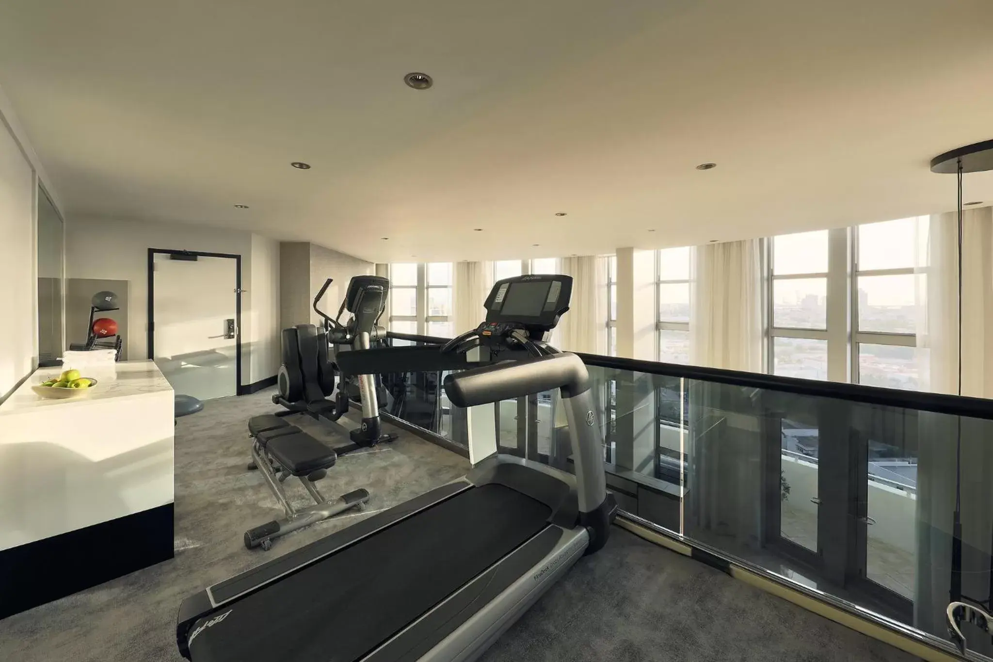 Photo of the whole room, Fitness Center/Facilities in Loews Miami Beach Hotel