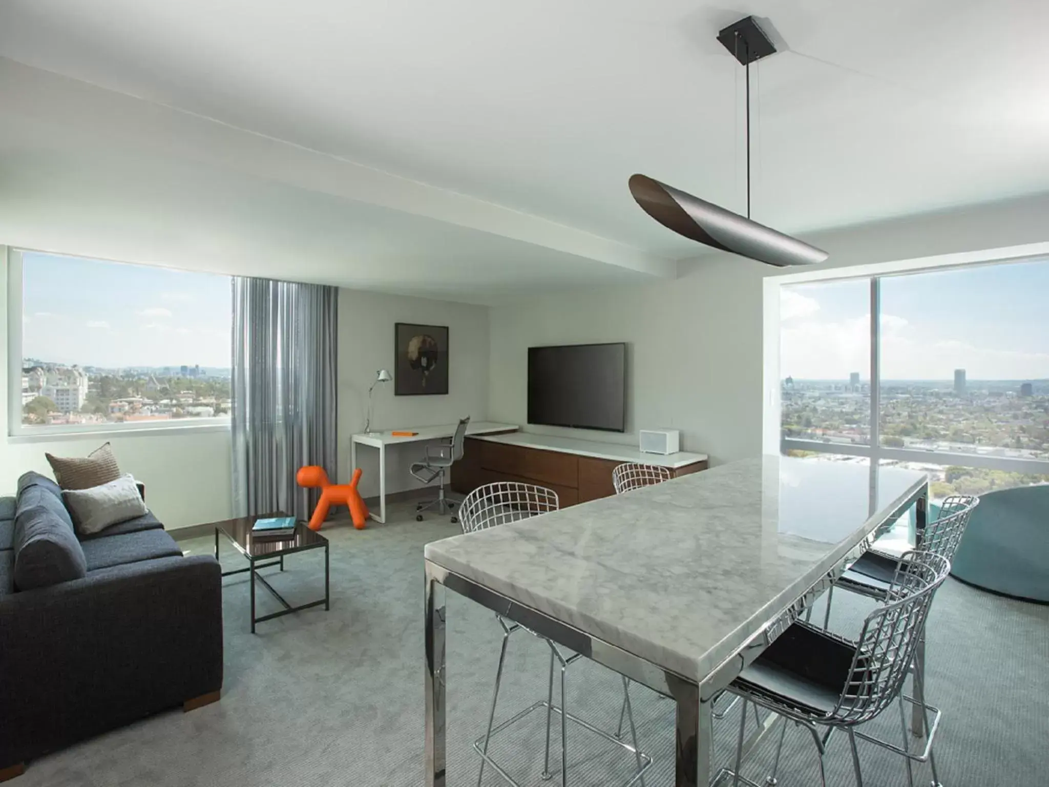 Deluxe Suite with View in Andaz West Hollywood-a concept by Hyatt