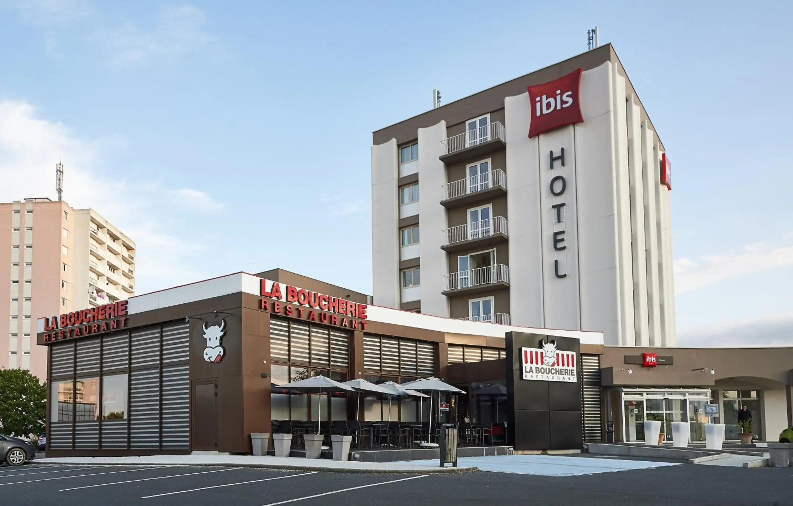 Property building in ibis Cholet Property building in ibis Cholet