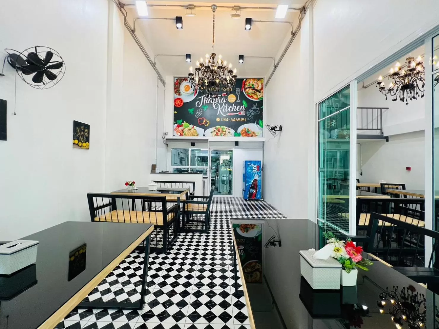 Restaurant/places to eat in Bed by Tha-Pra SHA Plus