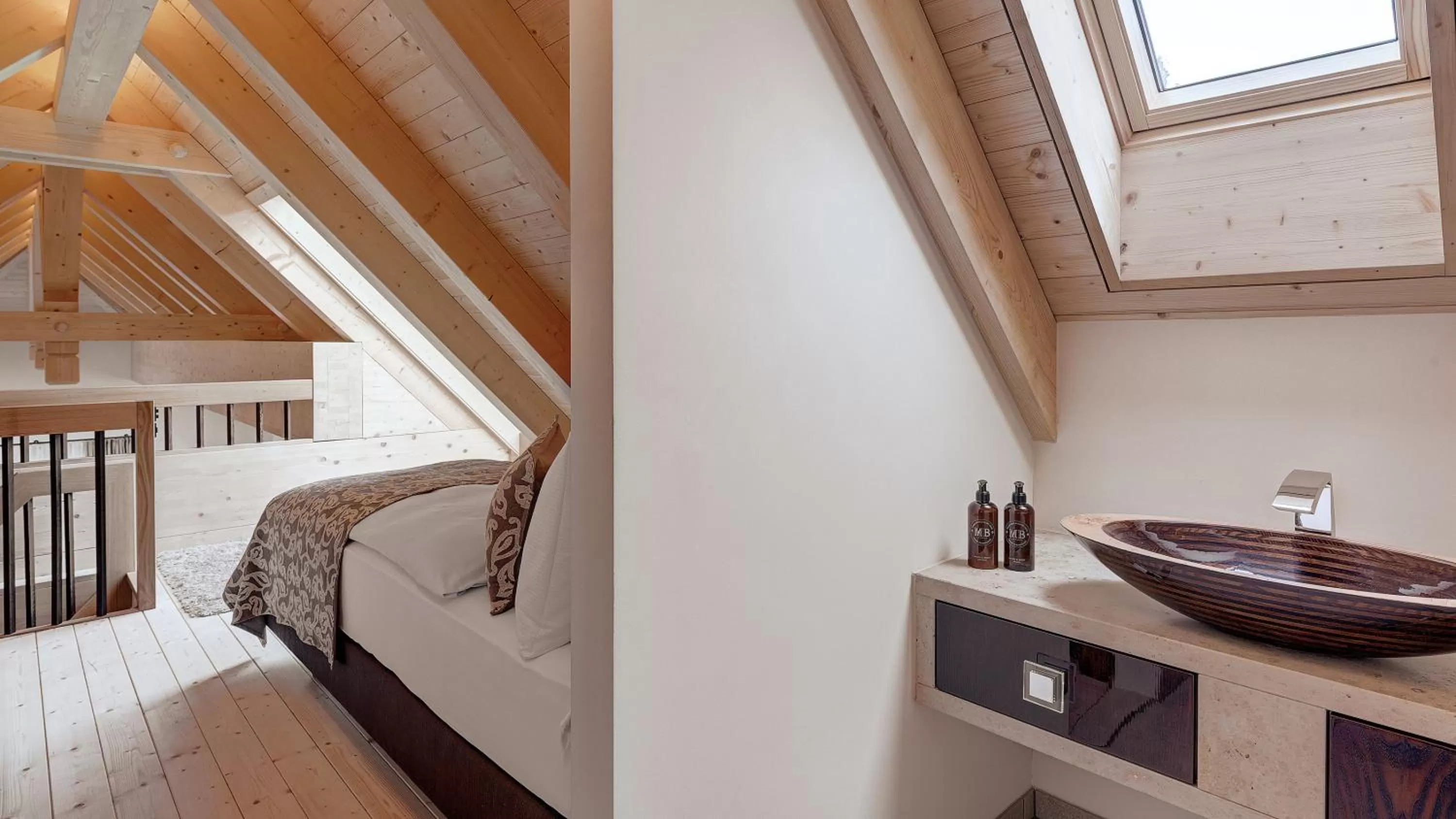 Bed in Hotel Alte Post Bonaduz