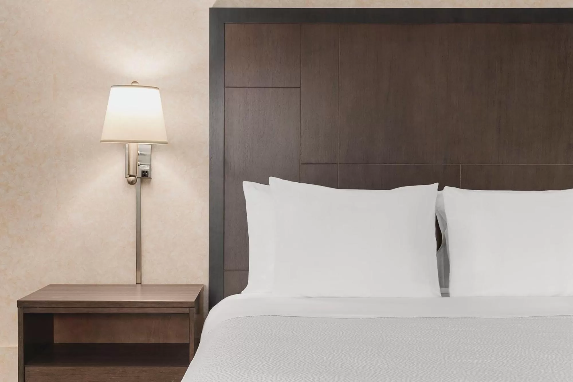 Bed in The INN at Gig Harbor