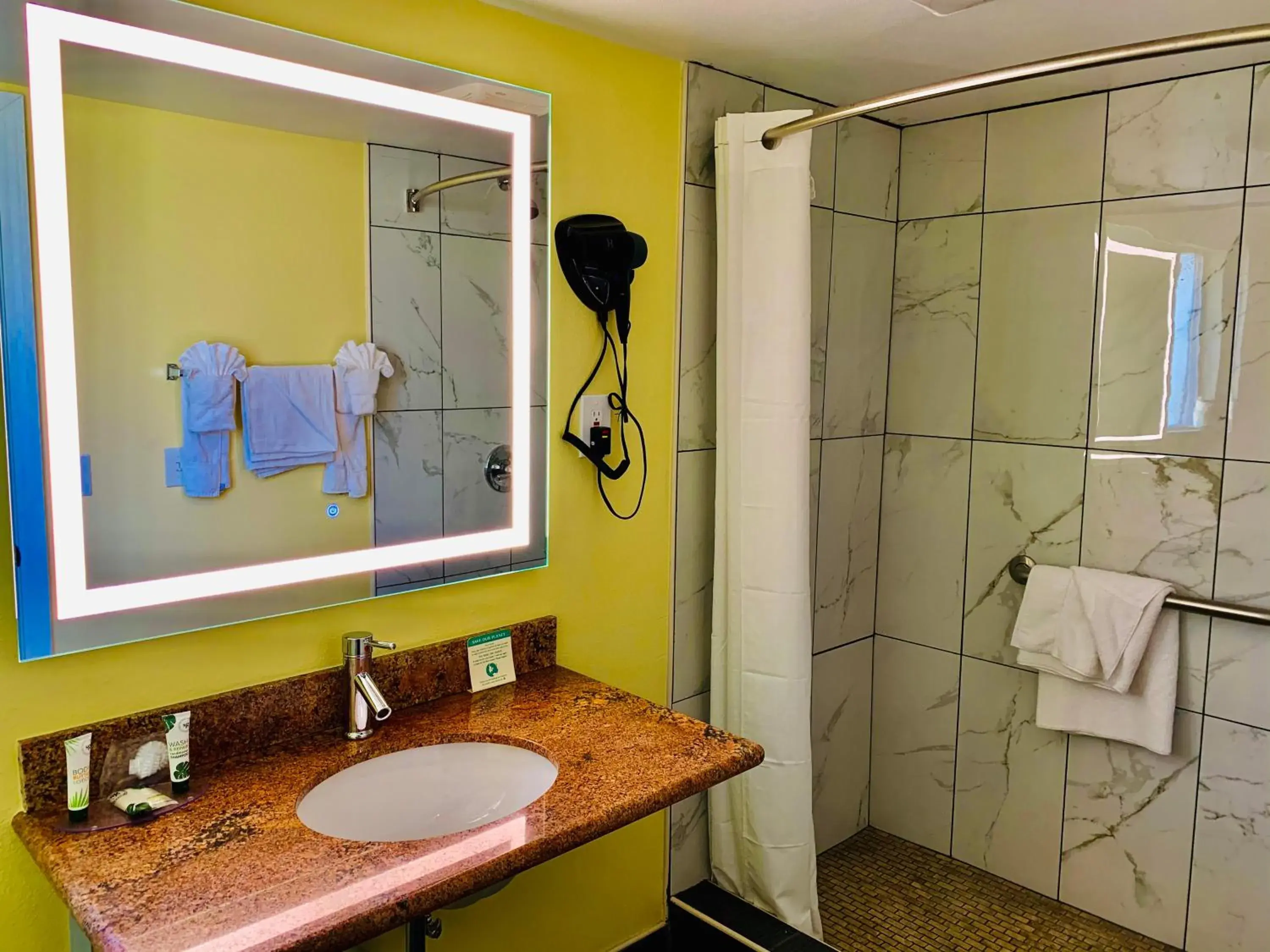 Bathroom in Morro Bay Beach Inn
