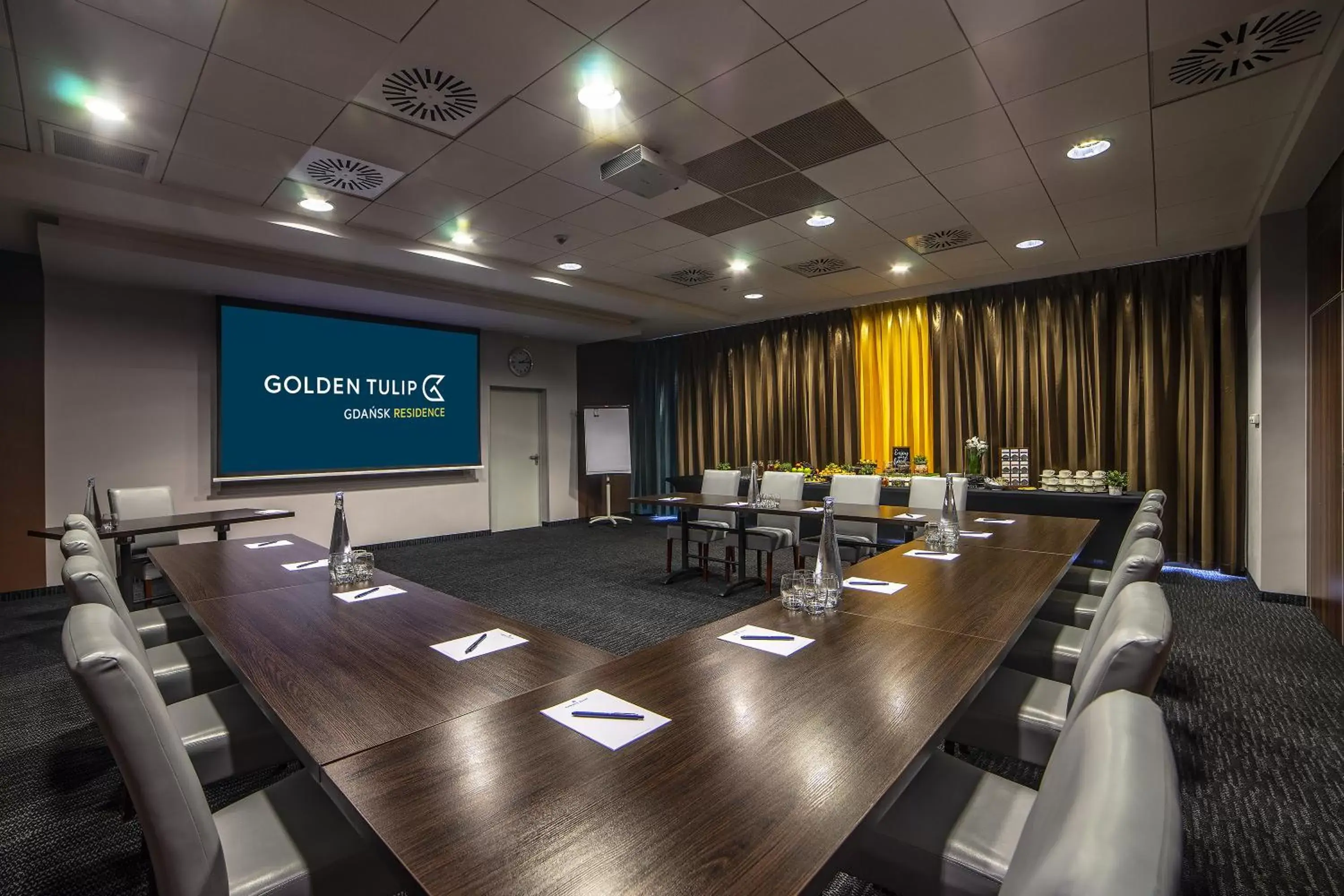 Business facilities in Golden Tulip Gdańsk Residence