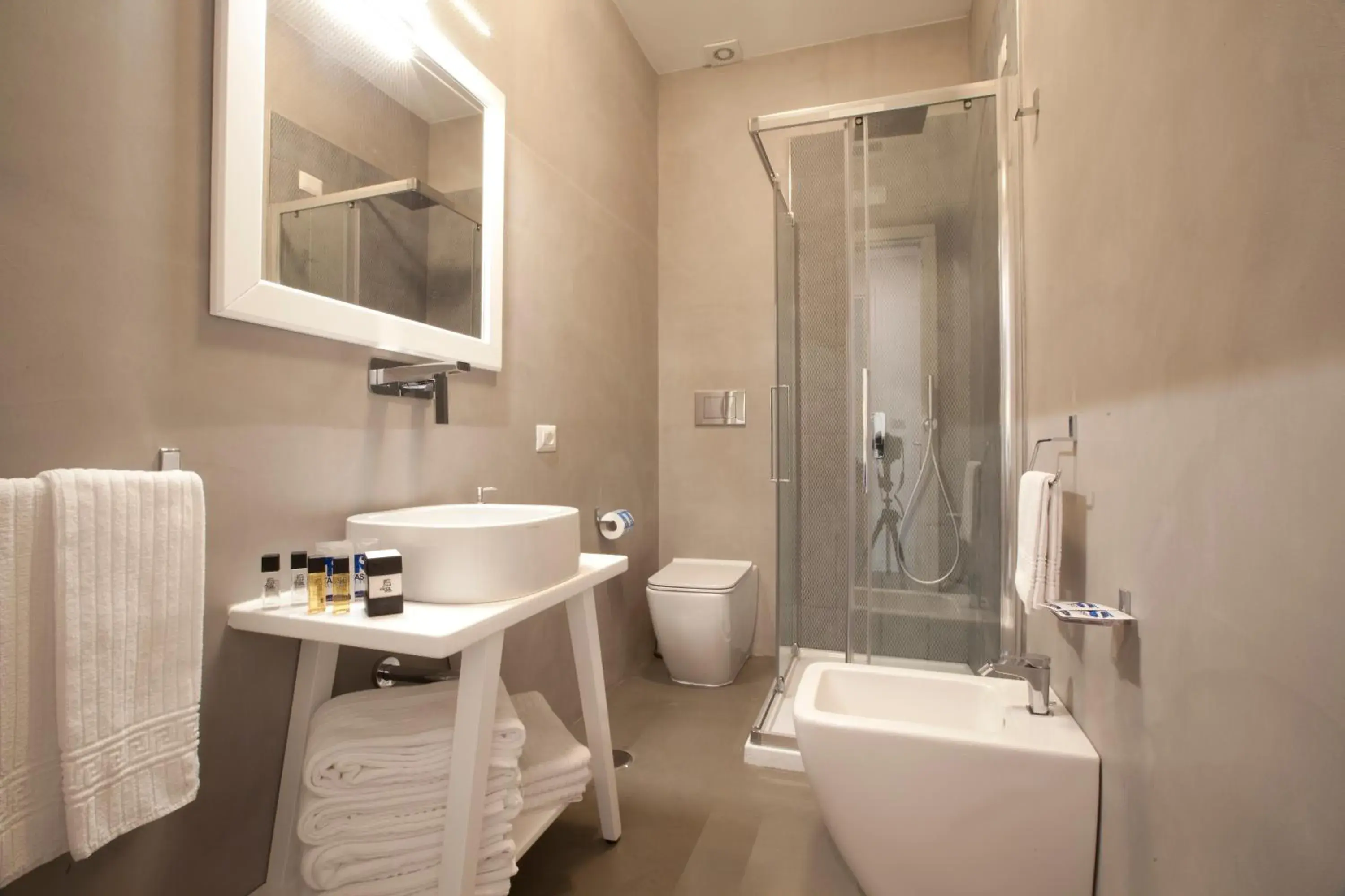 Shower, Bathroom in Tasso Suites