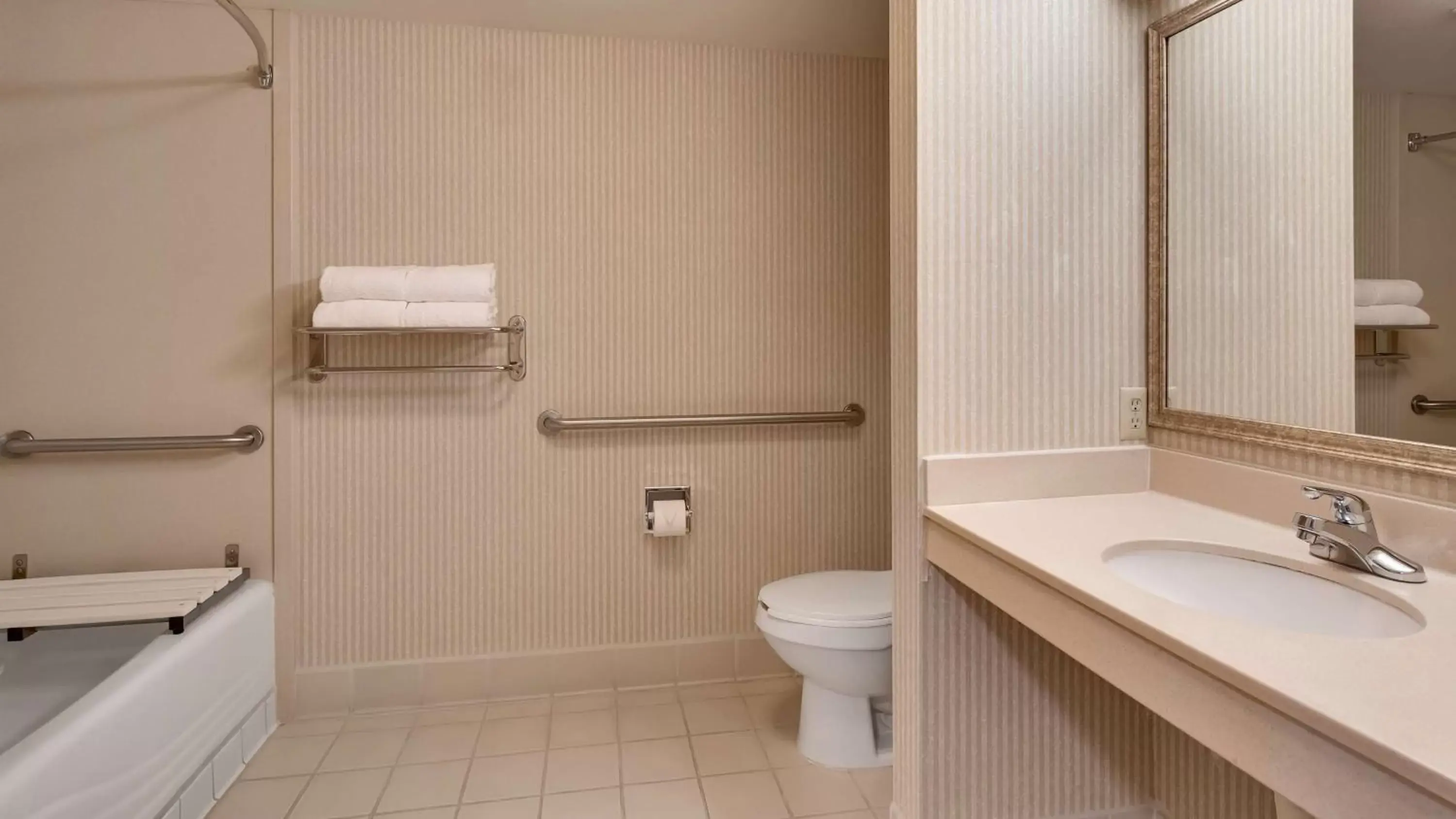 Bathroom in SureStay Plus Hotel by Best Western Cheyenne