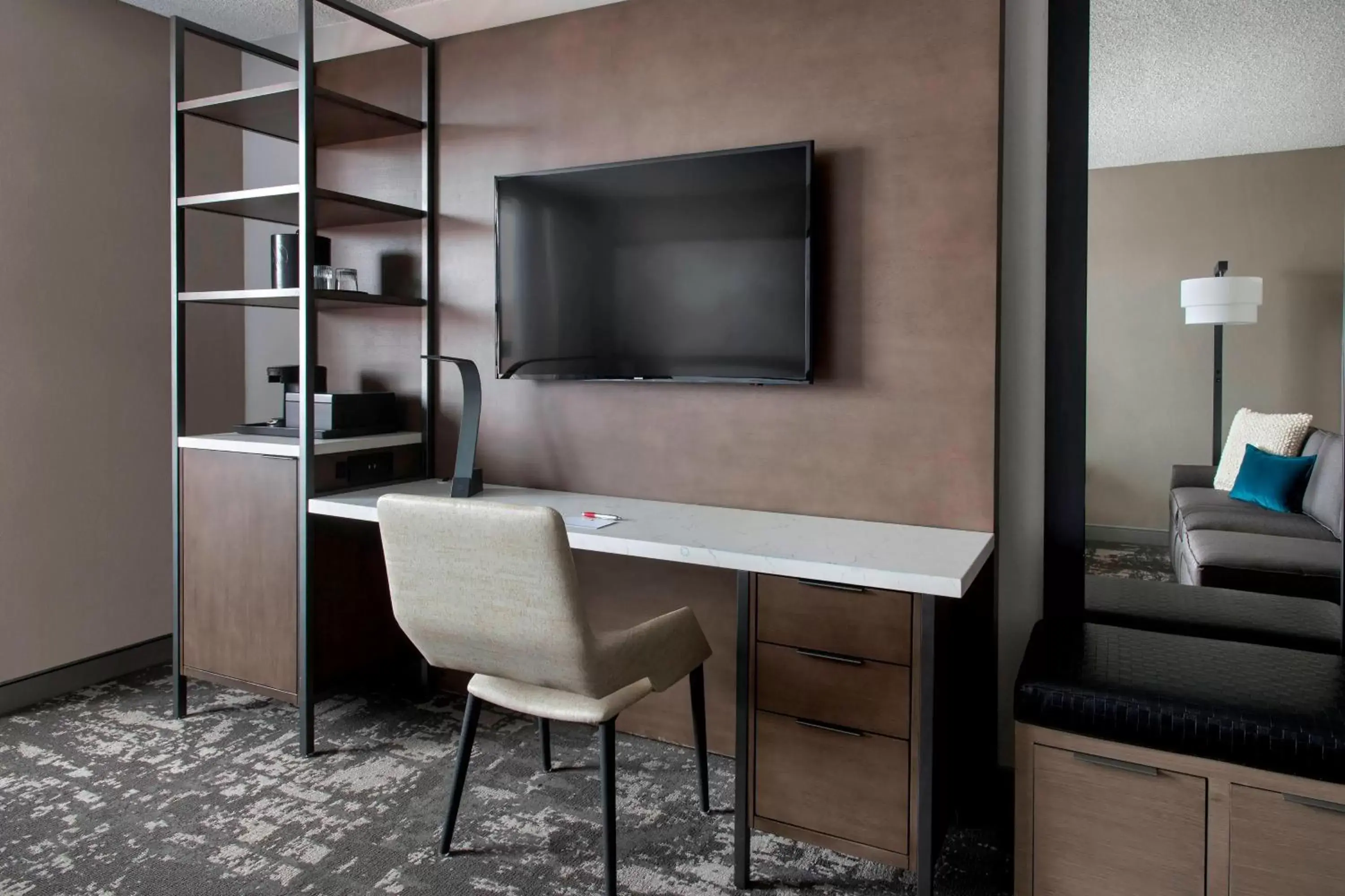 Photo of the whole room, TV/Entertainment Center in Marriott Albany