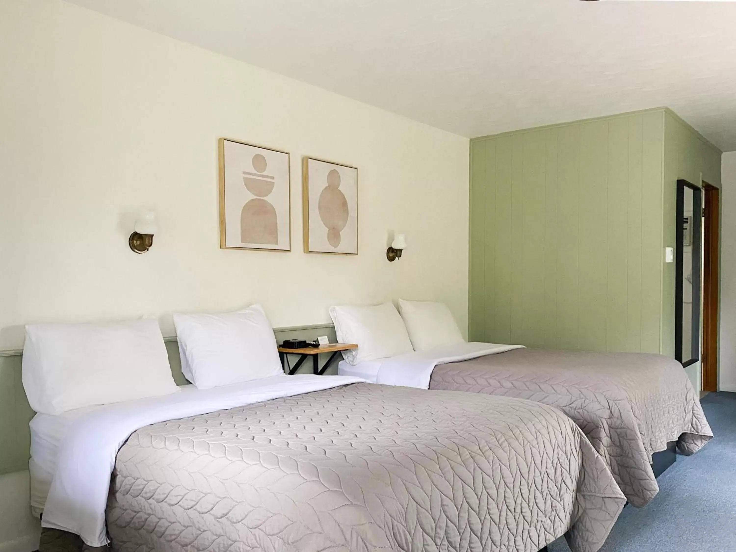Bedroom, Bed in The River Hills Motel