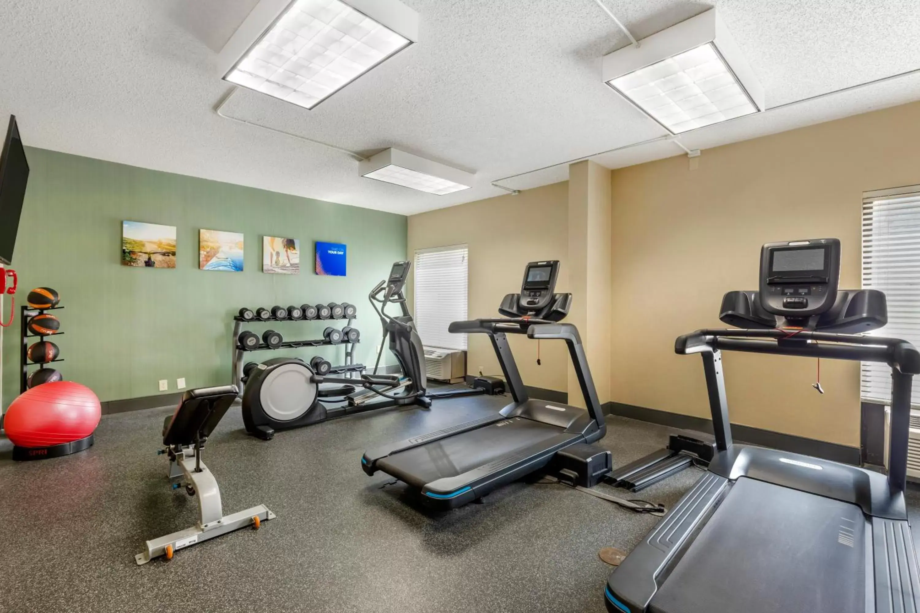 Fitness Center/Facilities in Comfort Inn Plano-Dallas