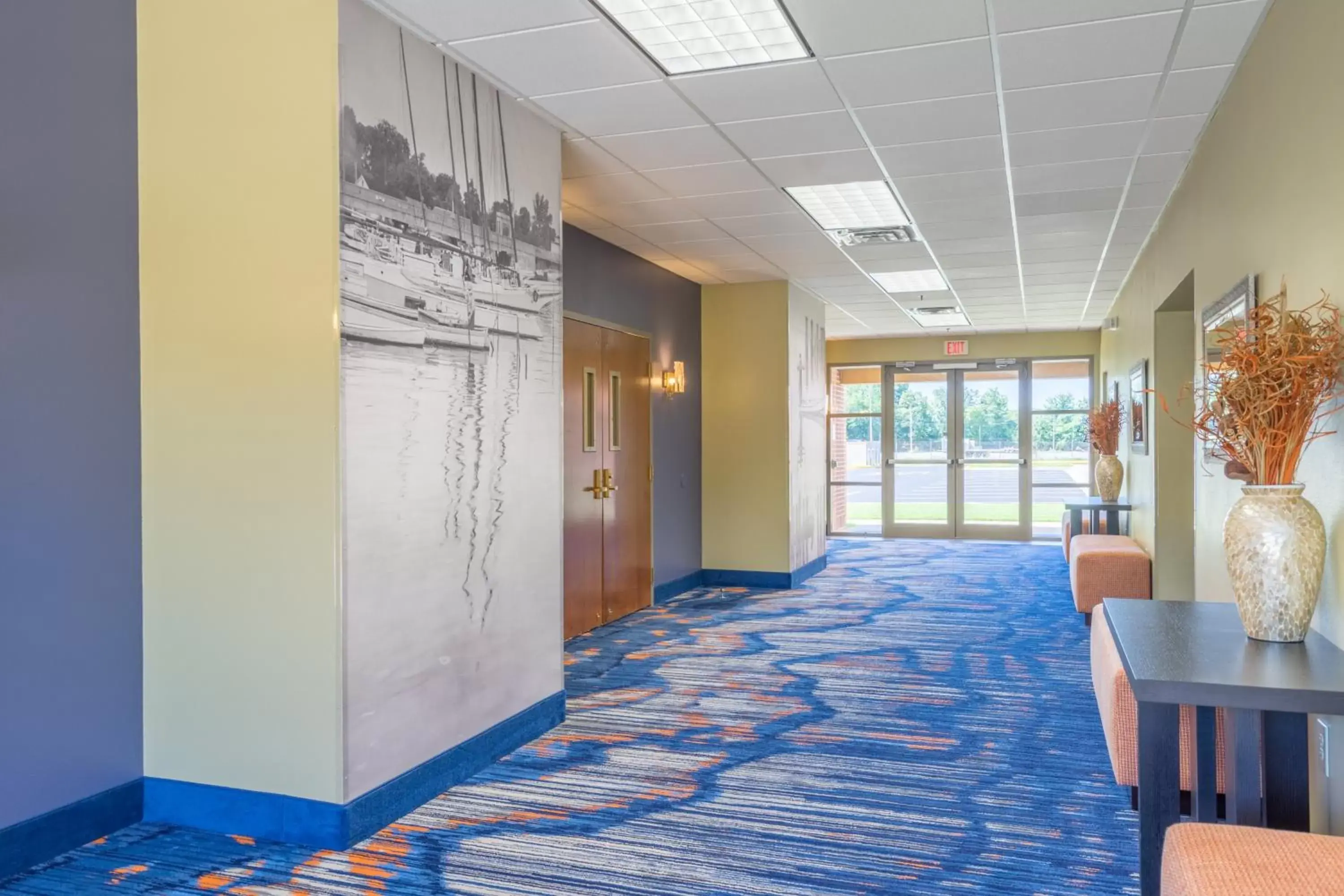 Meeting/conference room in Holiday Inn Express Cambridge, an IHG Hotel