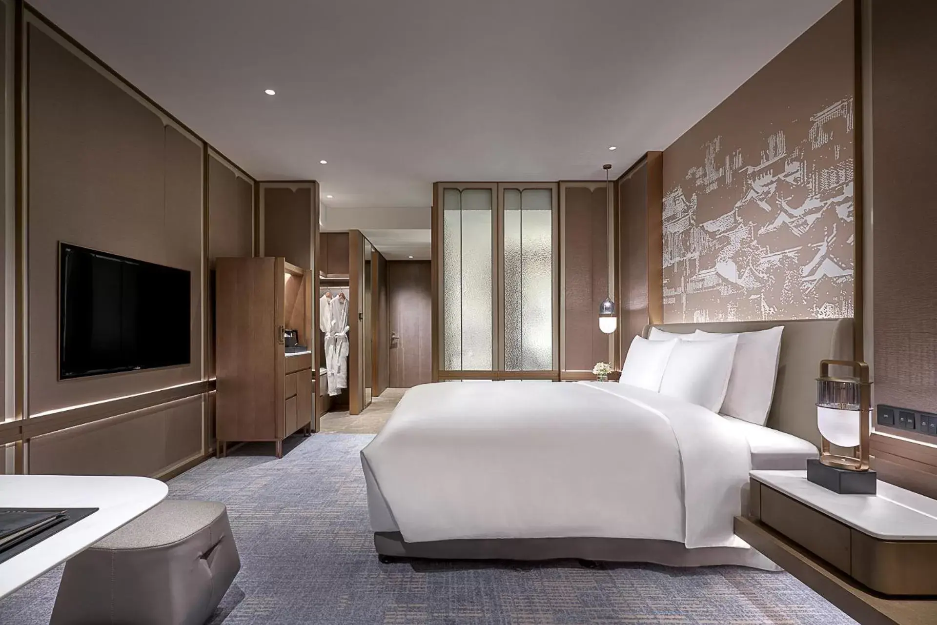 Bed in Kempinski Hotel Nanjing